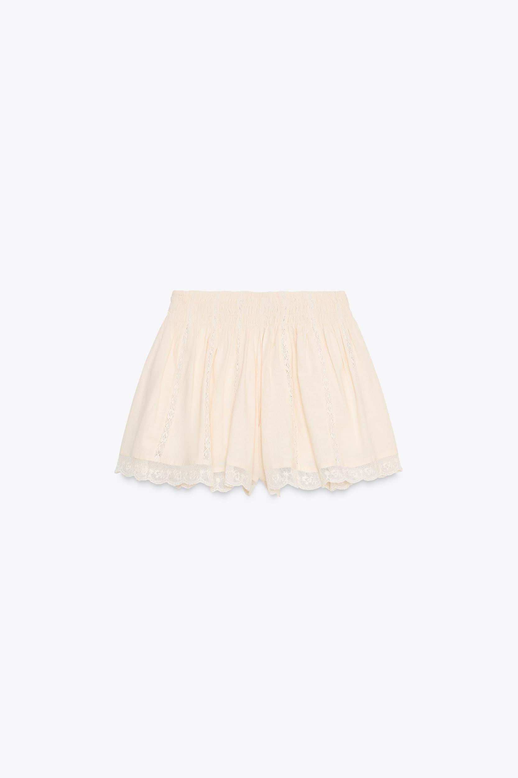 EMBROIDERED SHORTS Product Image