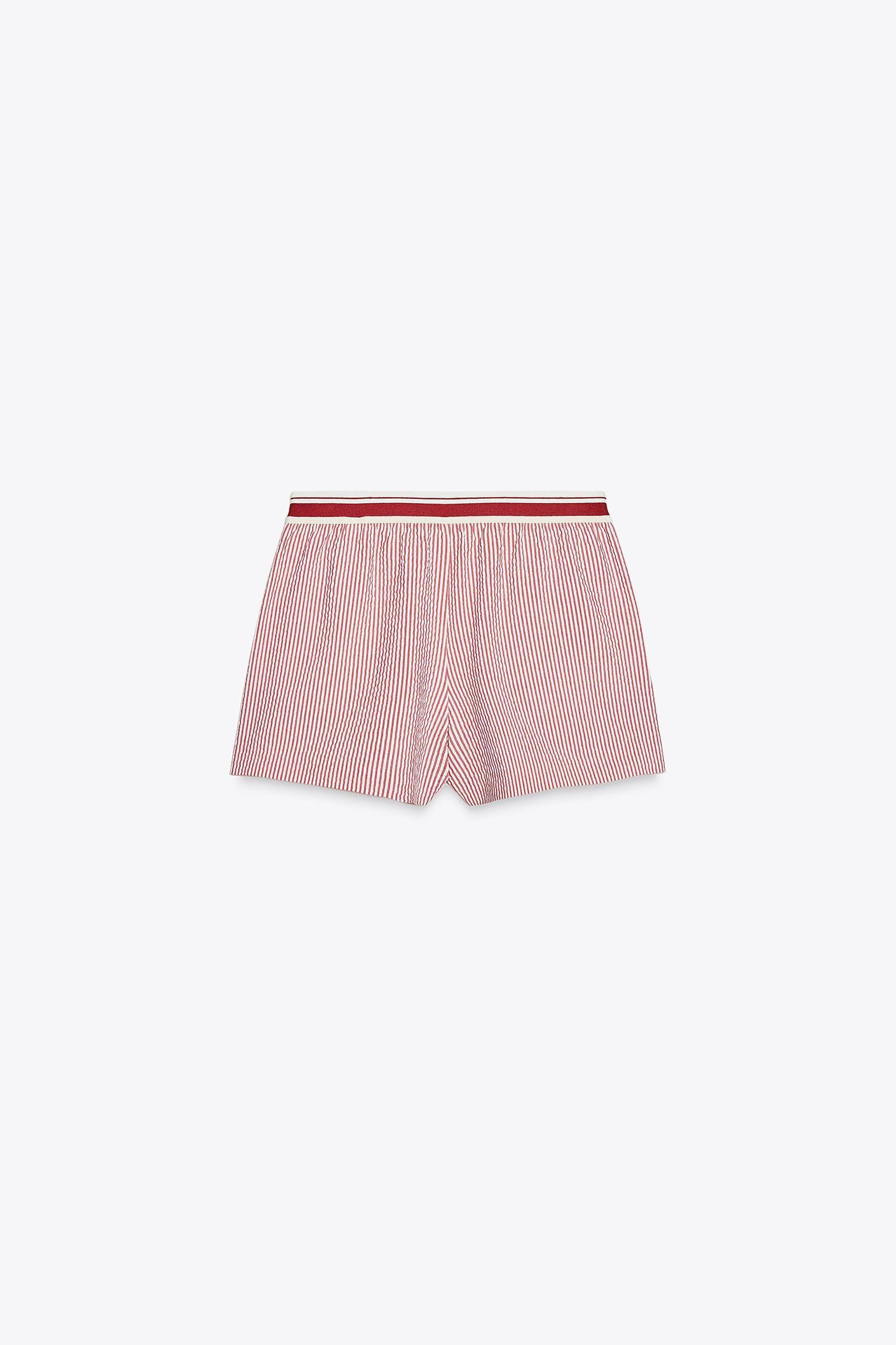 STRIPED SHORTS Product Image