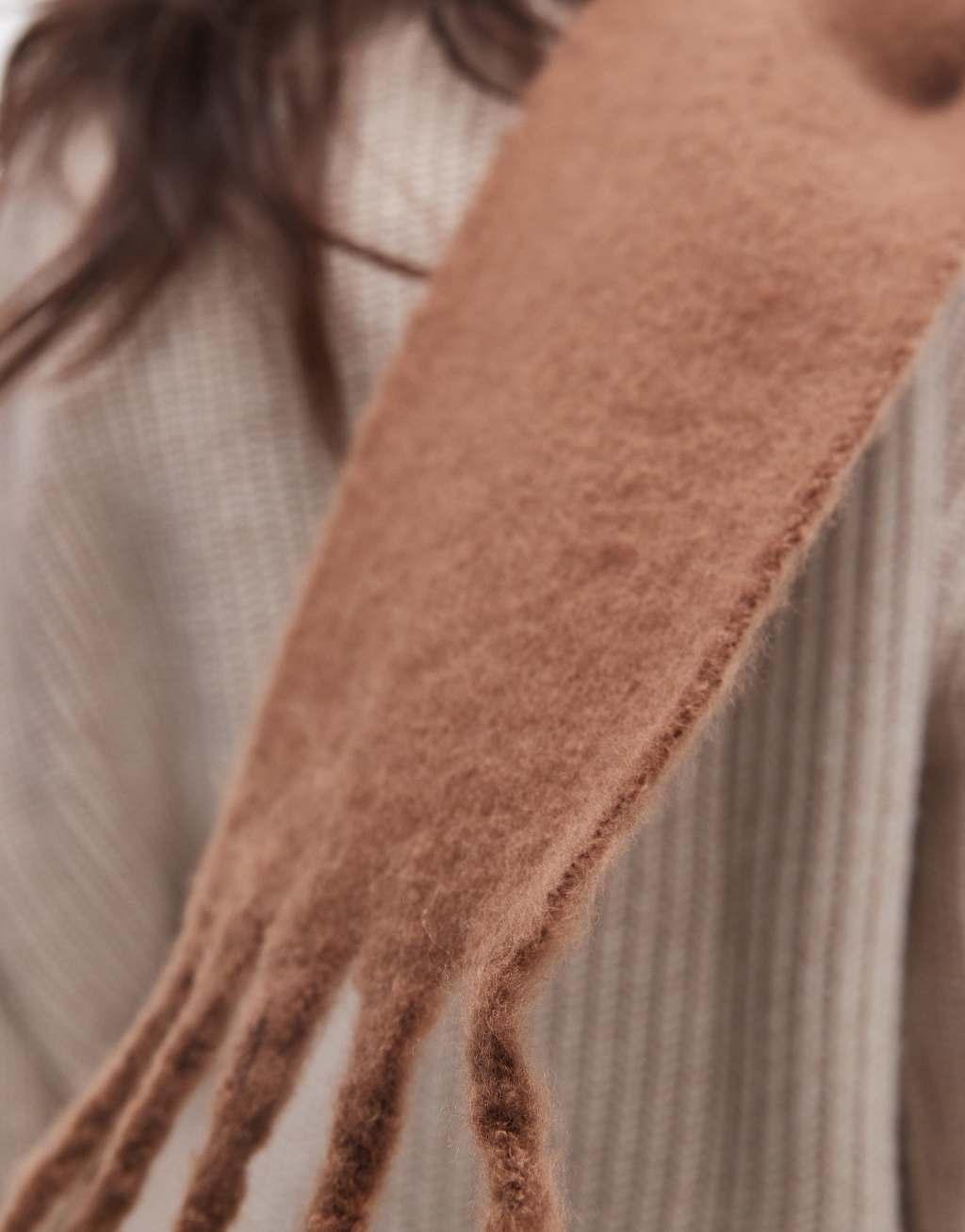 Topshop Seb skinny scarf in toffee Product Image