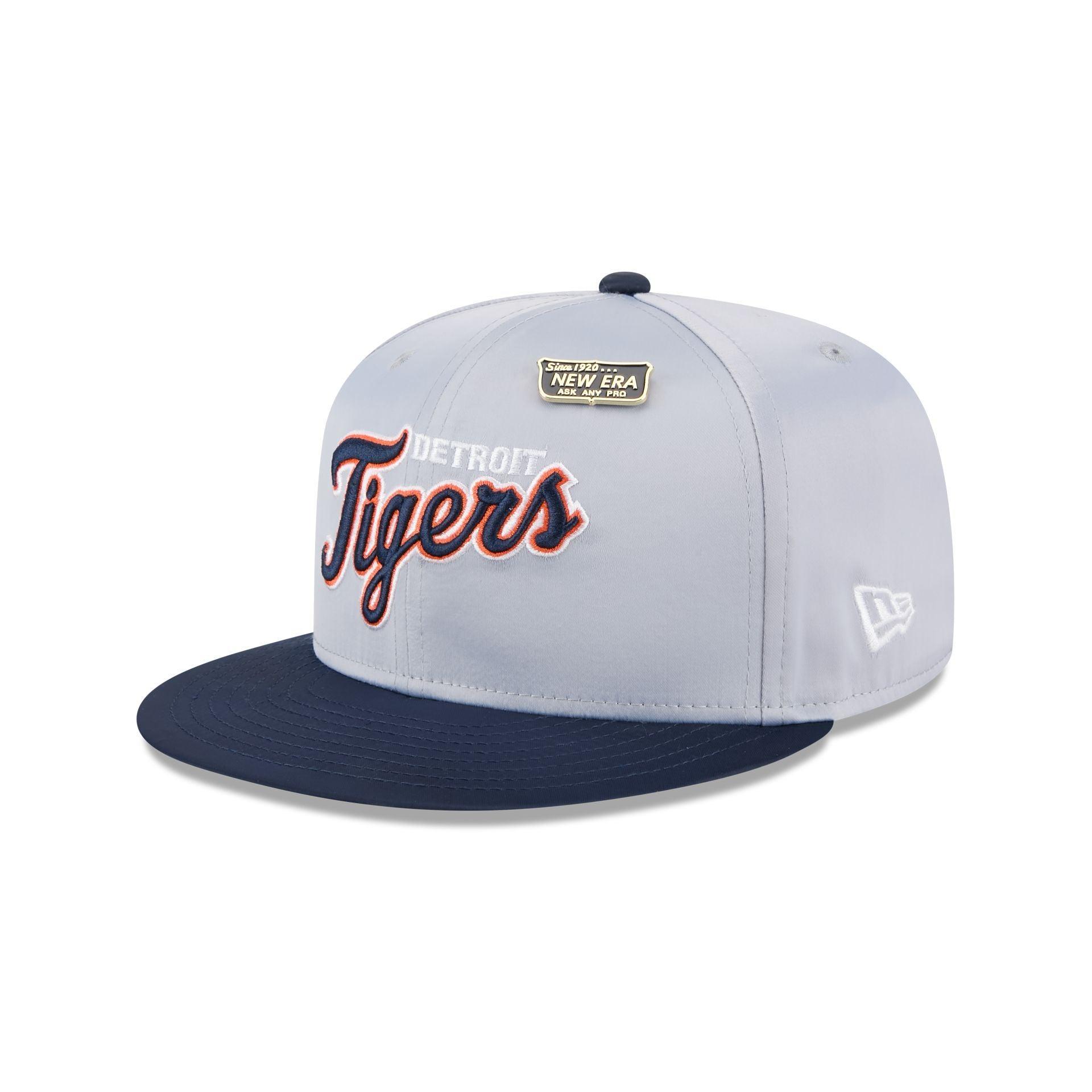 Detroit Tigers Spring Satin 59FIFTY Fitted Hat Male Product Image