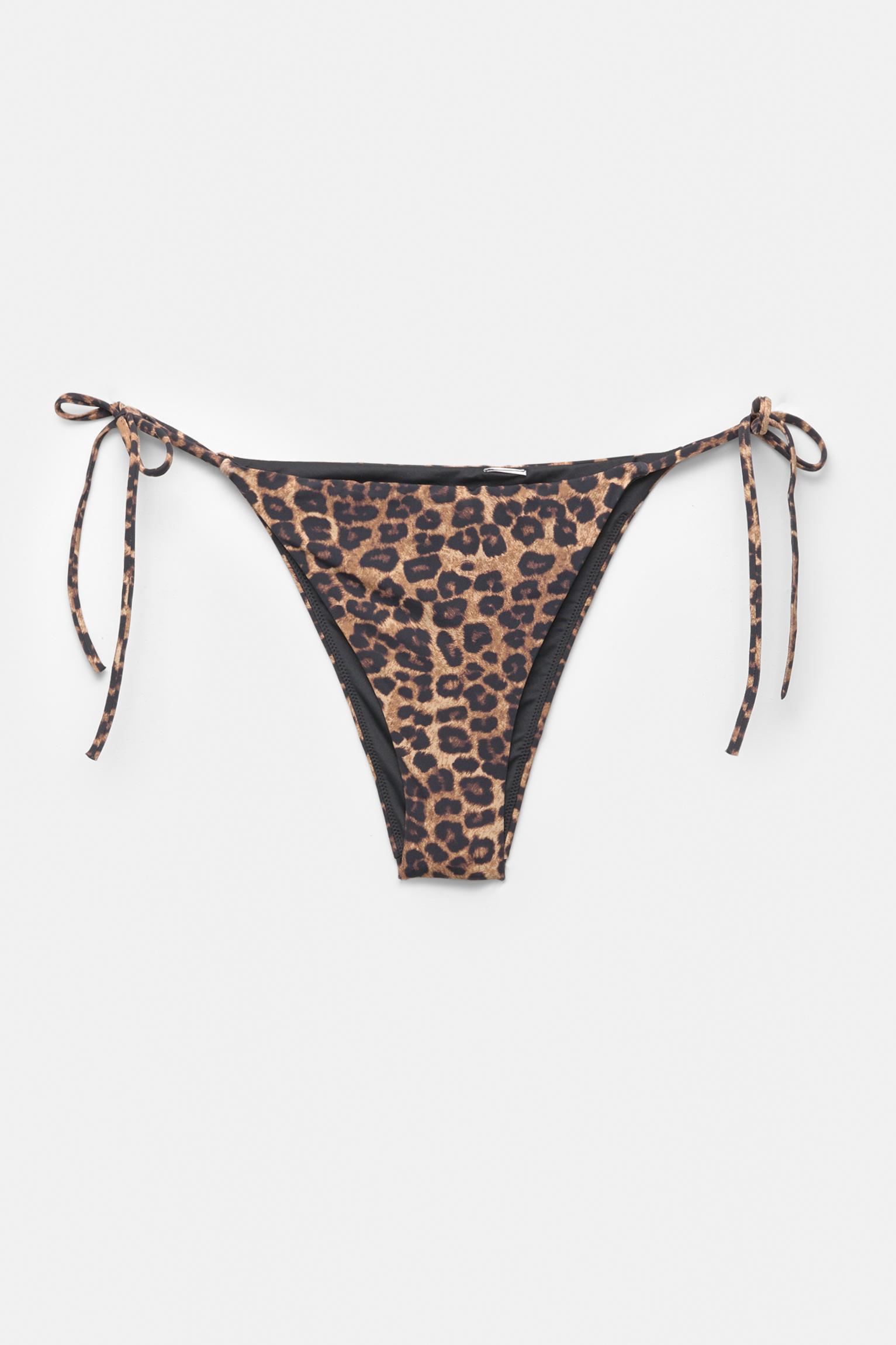 Leopard print bikini bottoms Product Image