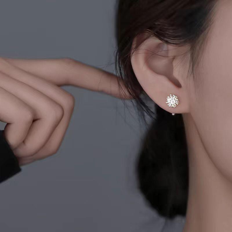 Flower Alloy Stud Earring Product Image