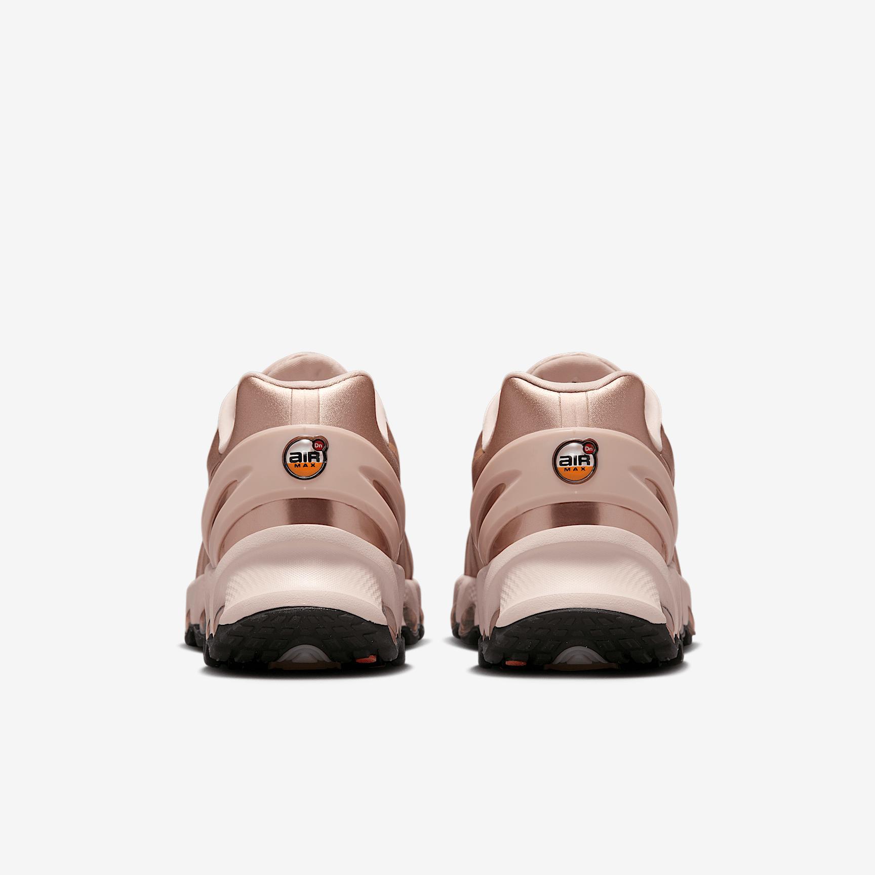 Nike Womens Air Max Dn Shoes | HF5509-900 Product Image