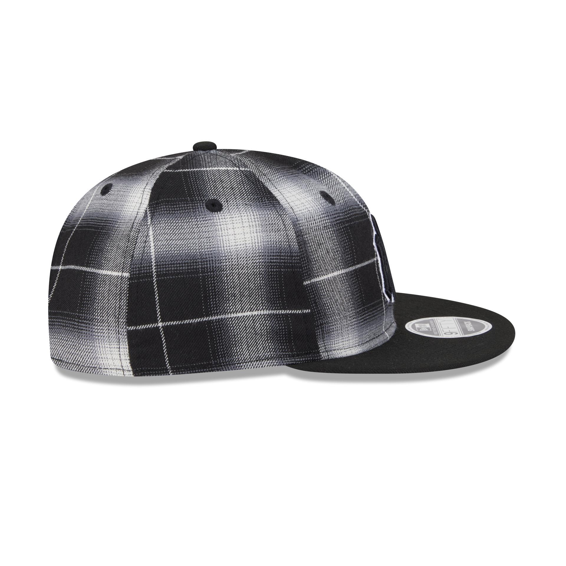 Los Angeles Dodgers Black and White Plaid Retro Crown 9FIFTY Snapback Hat Male Product Image