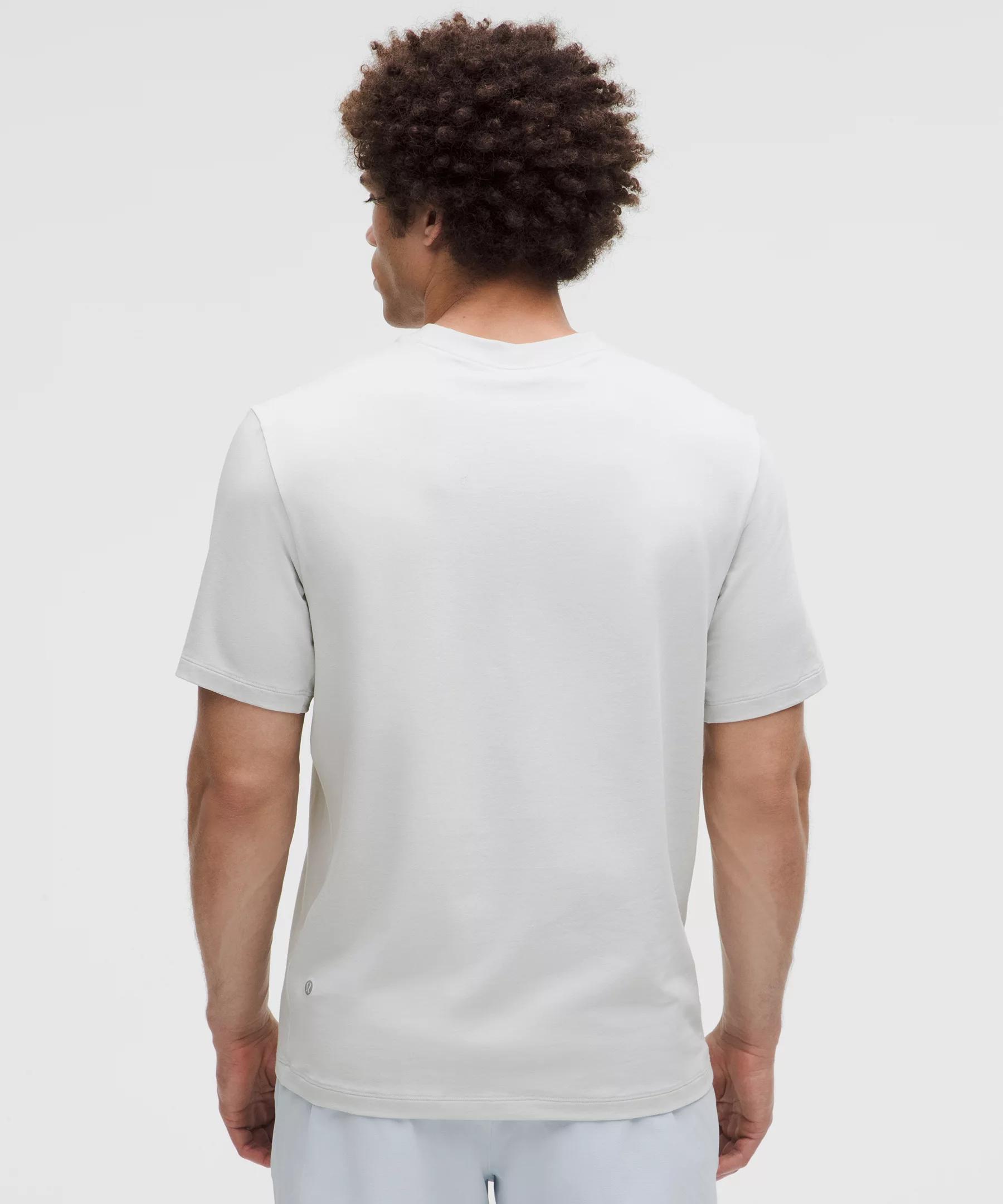 Zeroed In Short-Sleeve Shirt Product Image