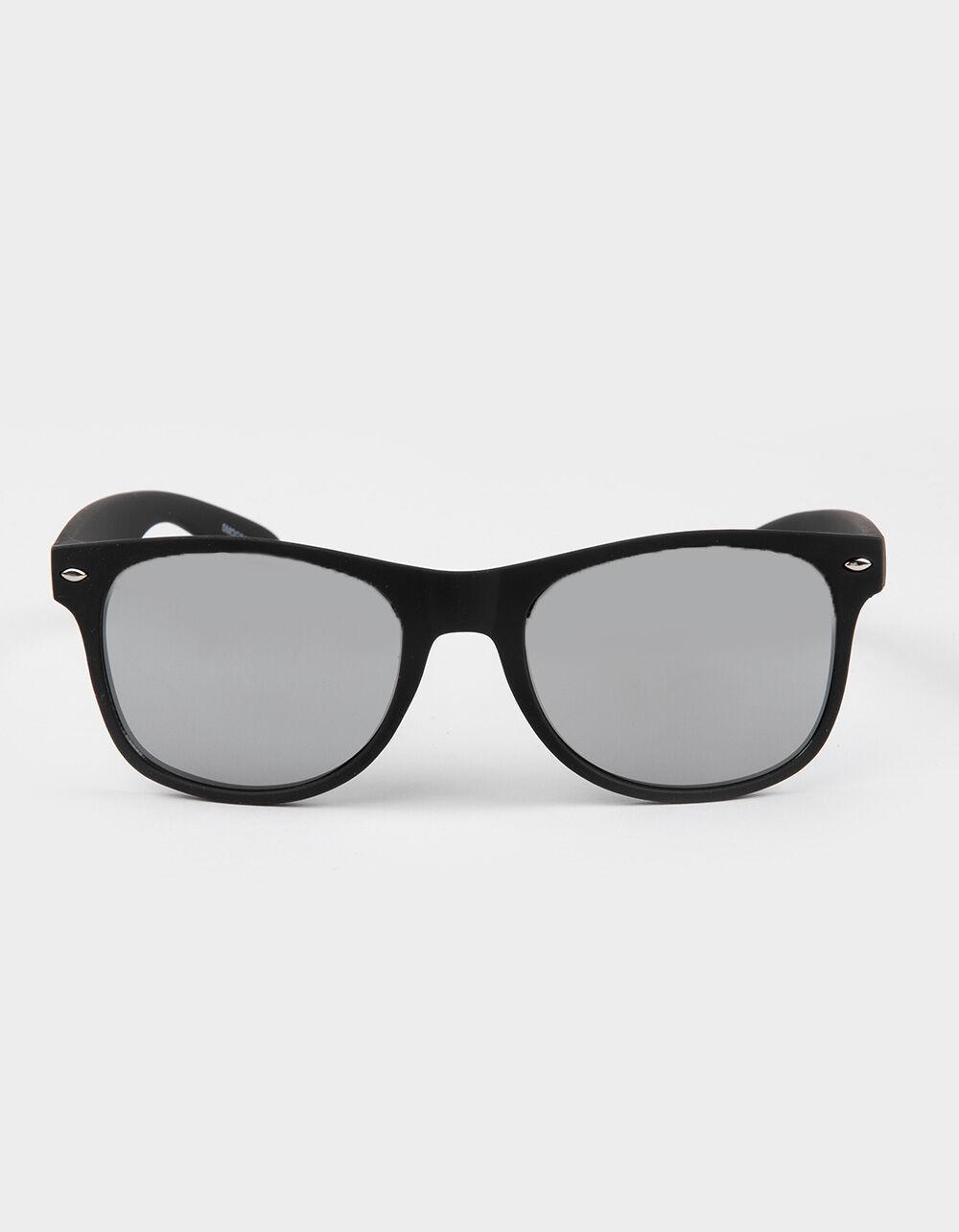 RSQ Smooth Operator Classic Square Sunglasses Product Image