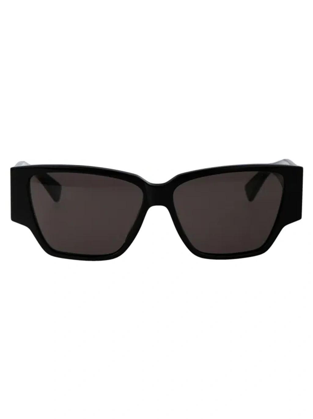 BOTTEGA VENETA Bv1285s Sunglasses In Black Black Grey Product Image