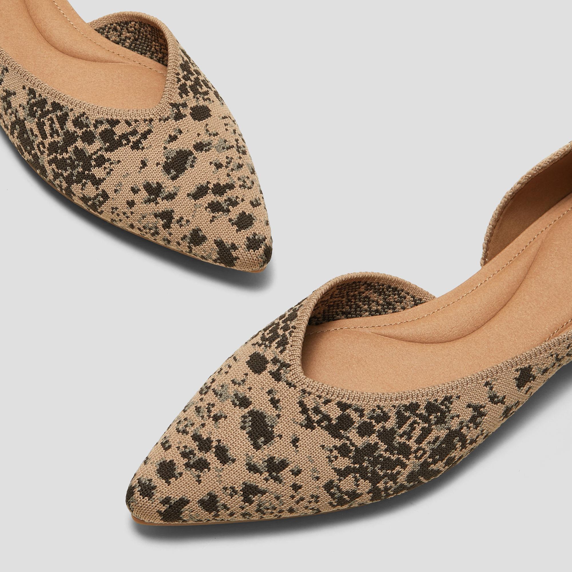 Pointed-Toe Flats (Melia) Product Image