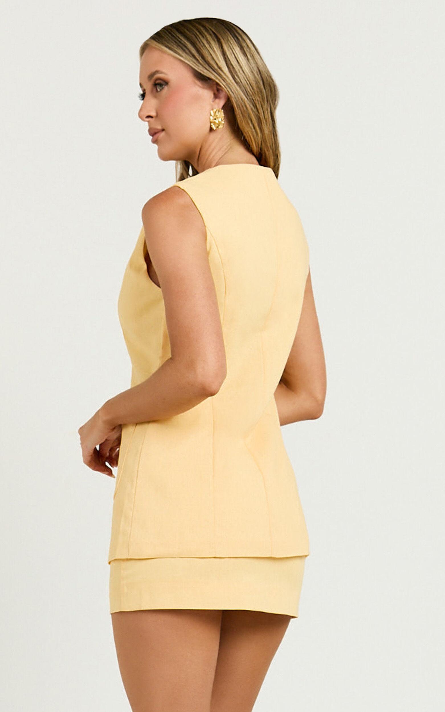 Nicolina Top - Linen Scoop Neck Button Down Vest Top in Lemon Product Image