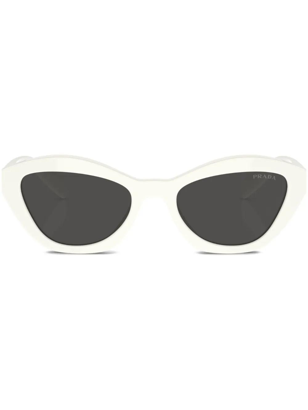 PRADA Cat-eye-sonnenbrille Mit Logo In White Product Image