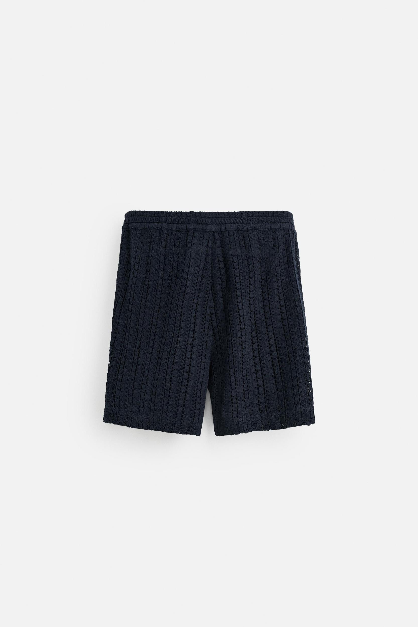 CROCHET TEXTURED SHORTS Product Image