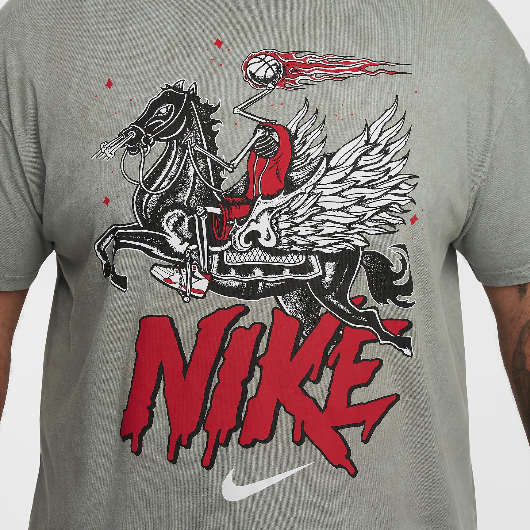 Nike Mens Max90 Basketball T-Shirt | HF6199-029 Product Image