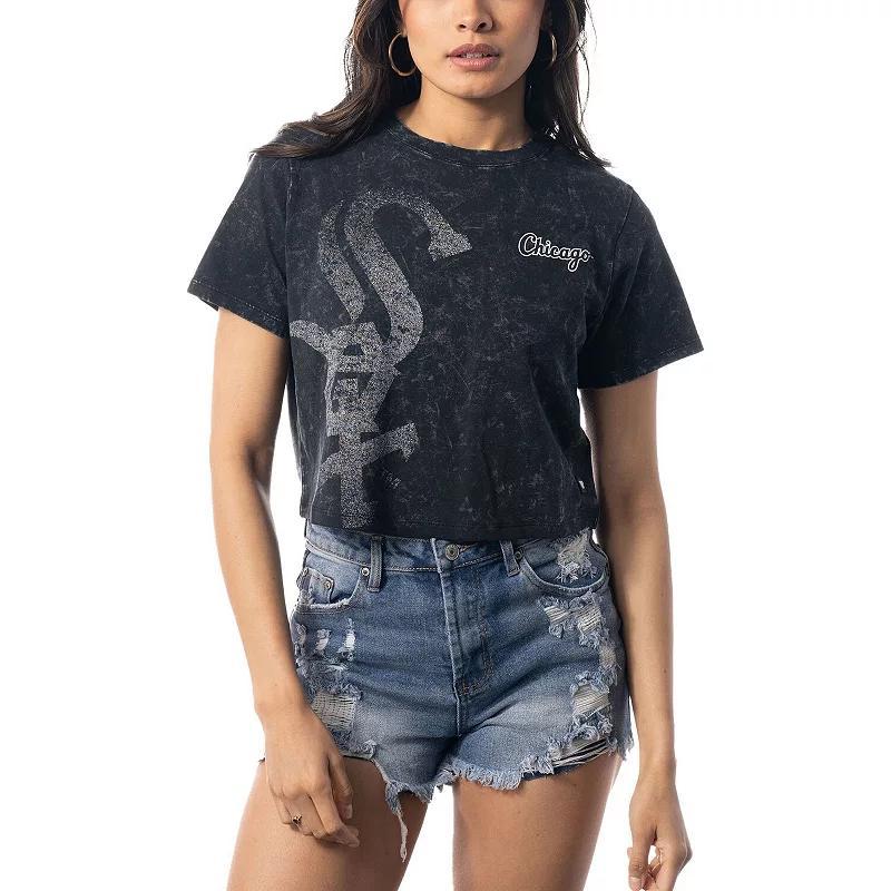 Womens The Wild Collective Chicago White Sox Cropped T-Shirt Product Image