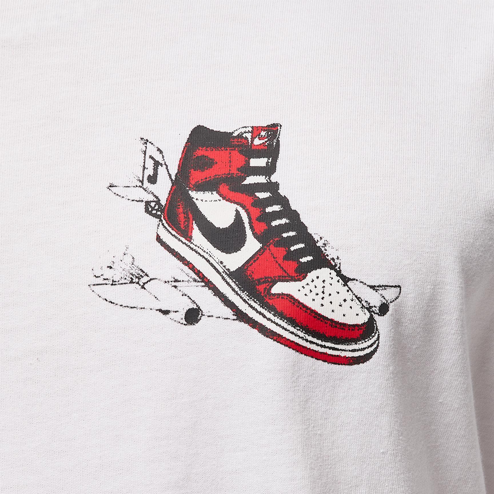 Mens Jordan AJ1 T-Shirt | HQ8972-100 Product Image