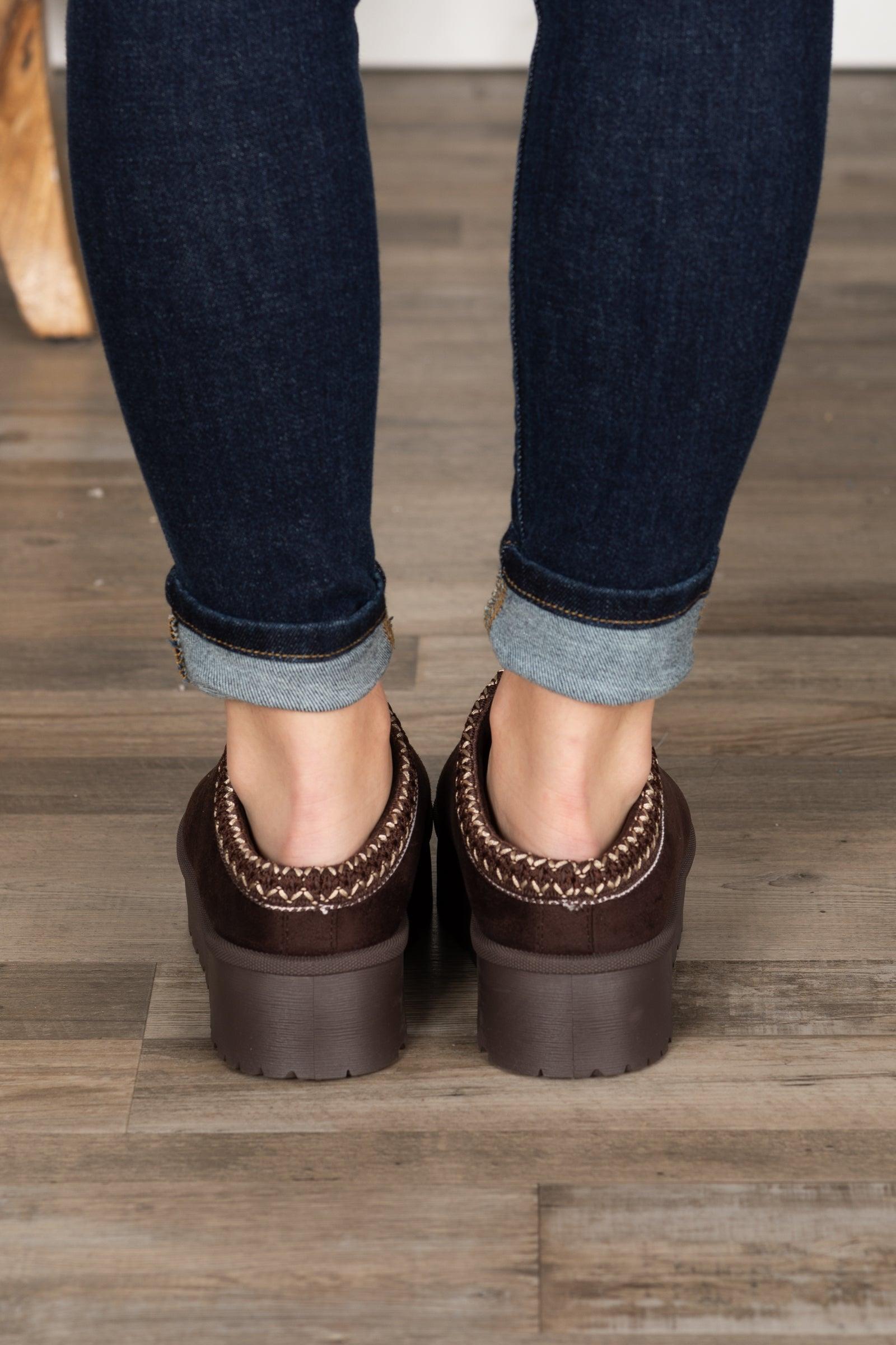 Brown Platform Sherpa Slip On Shoes With Seam Product Image