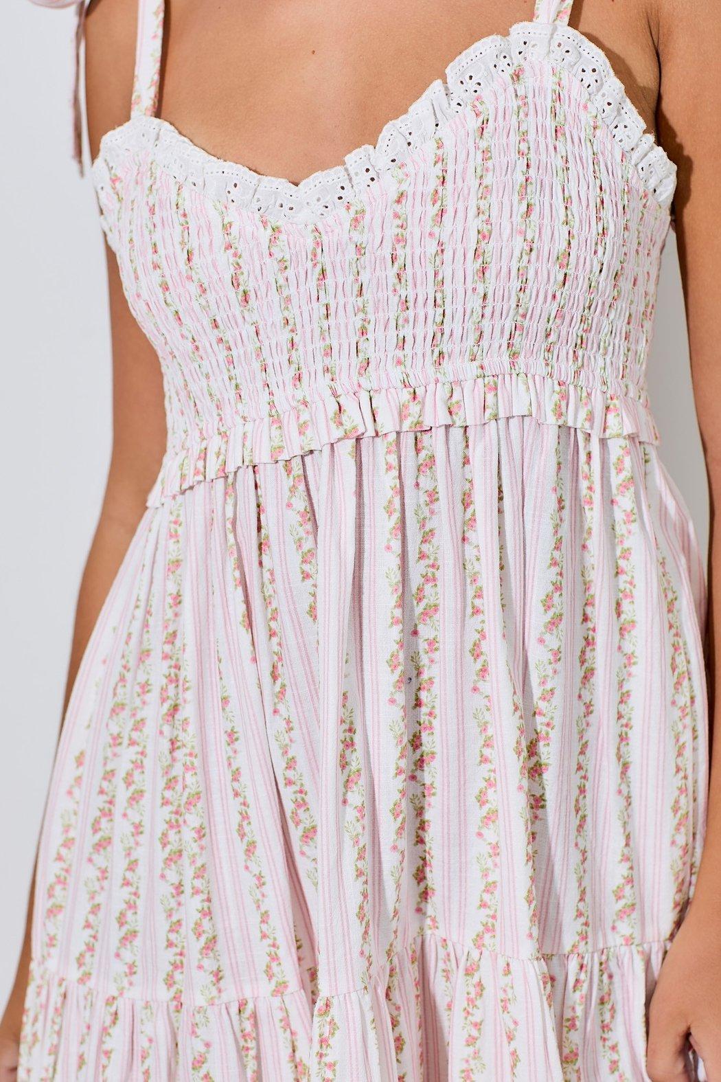 Print Mix Tie Strap Maxi Dress Product Image