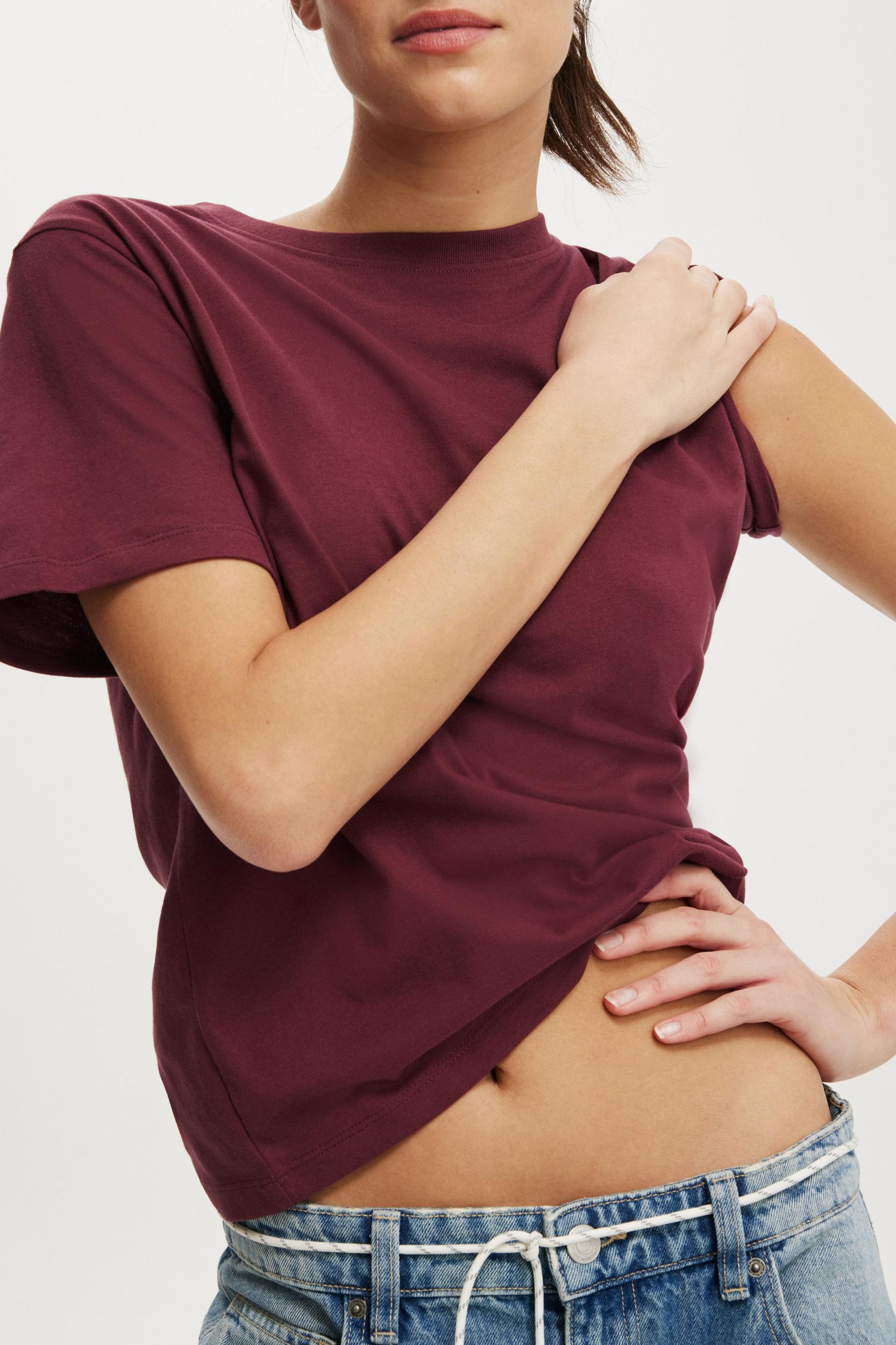 Easy Tee Product Image