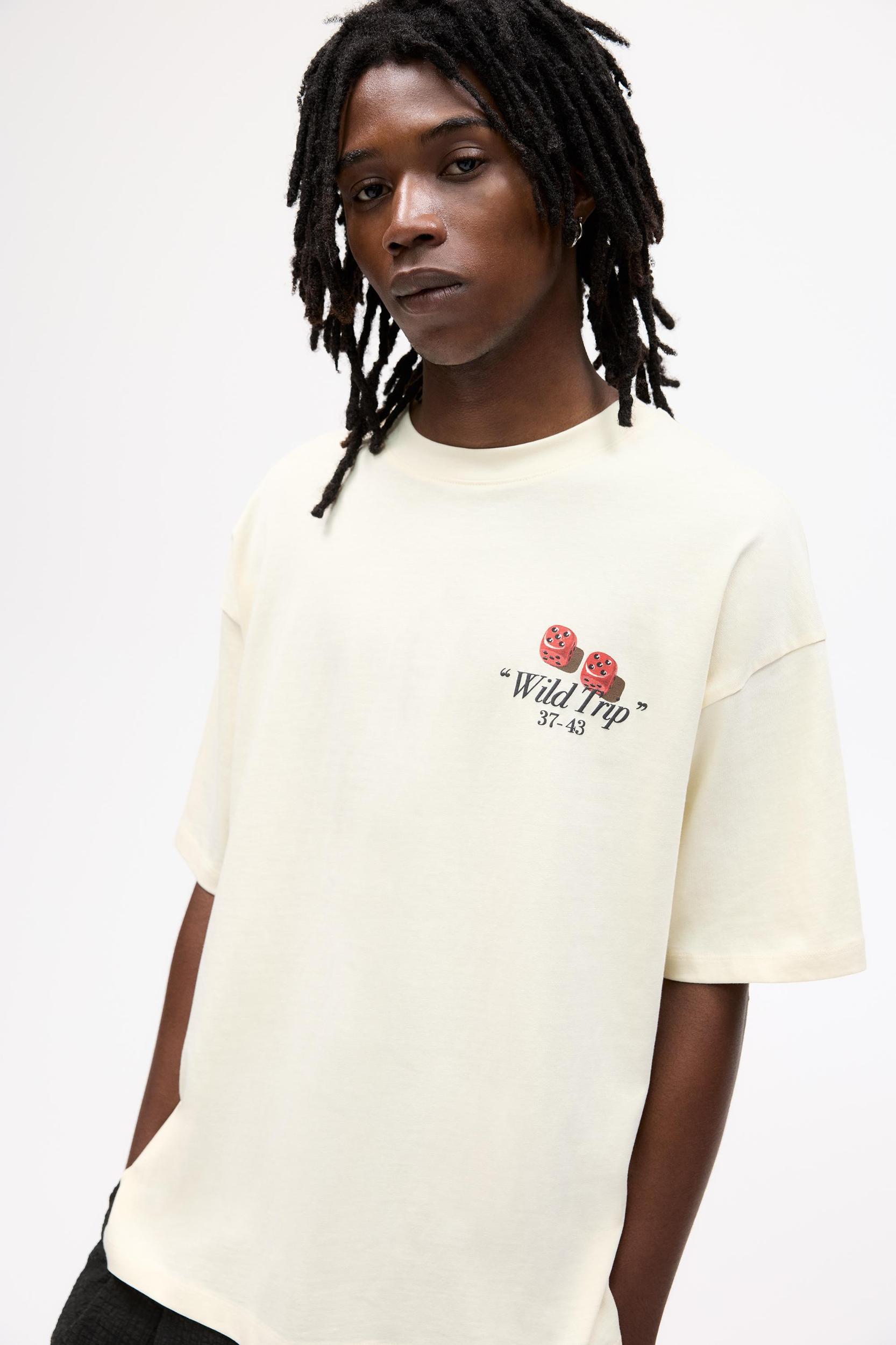 Dice graphic T-shirt Product Image