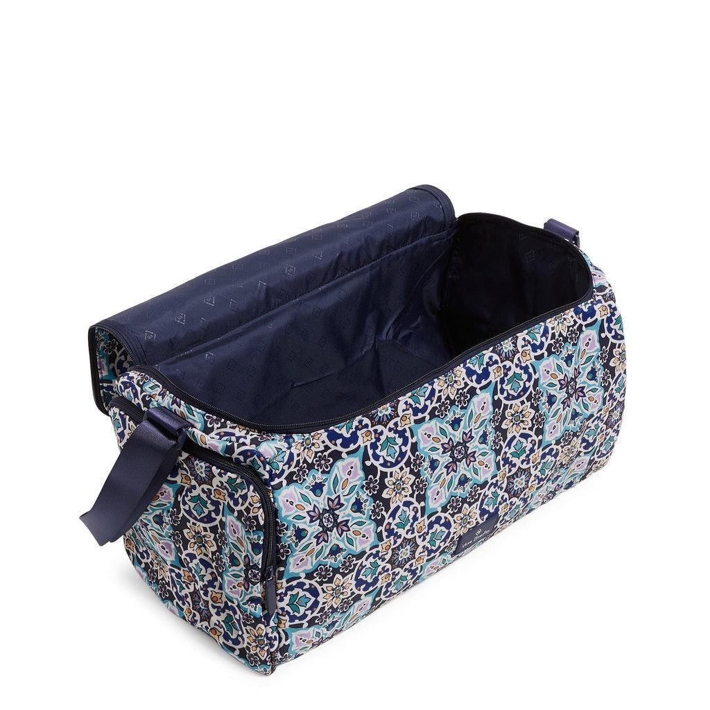 Outlet Medium Active Duffel Bag Product Image