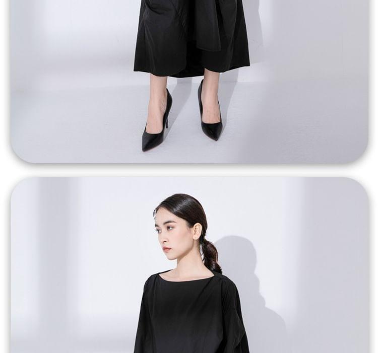 Long-Sleeve Boat Neck Plain Ruched Maxi Tunic Dress Product Image