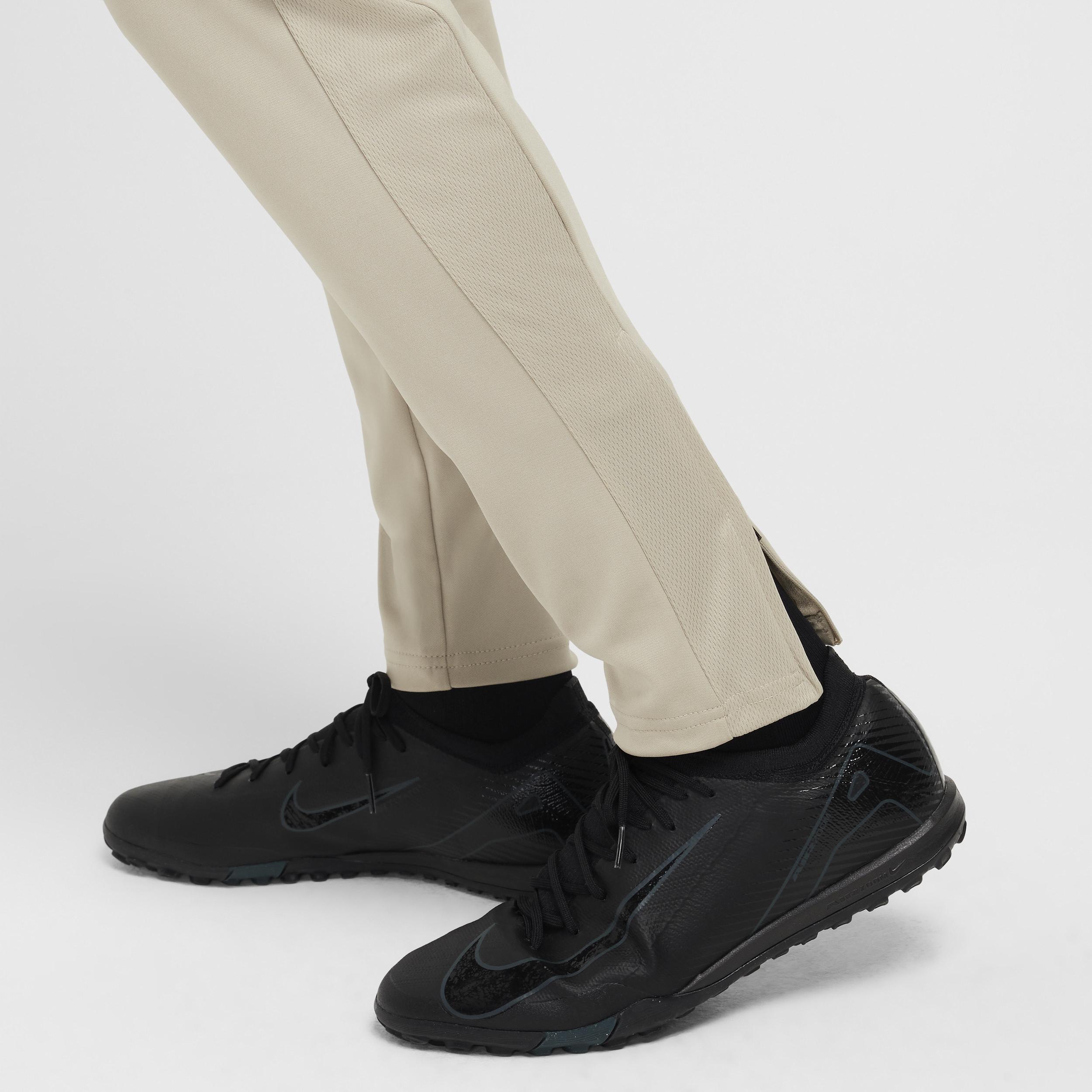 Nike Dri-FIT Academy Men's Dri-FIT Soccer Pants Product Image