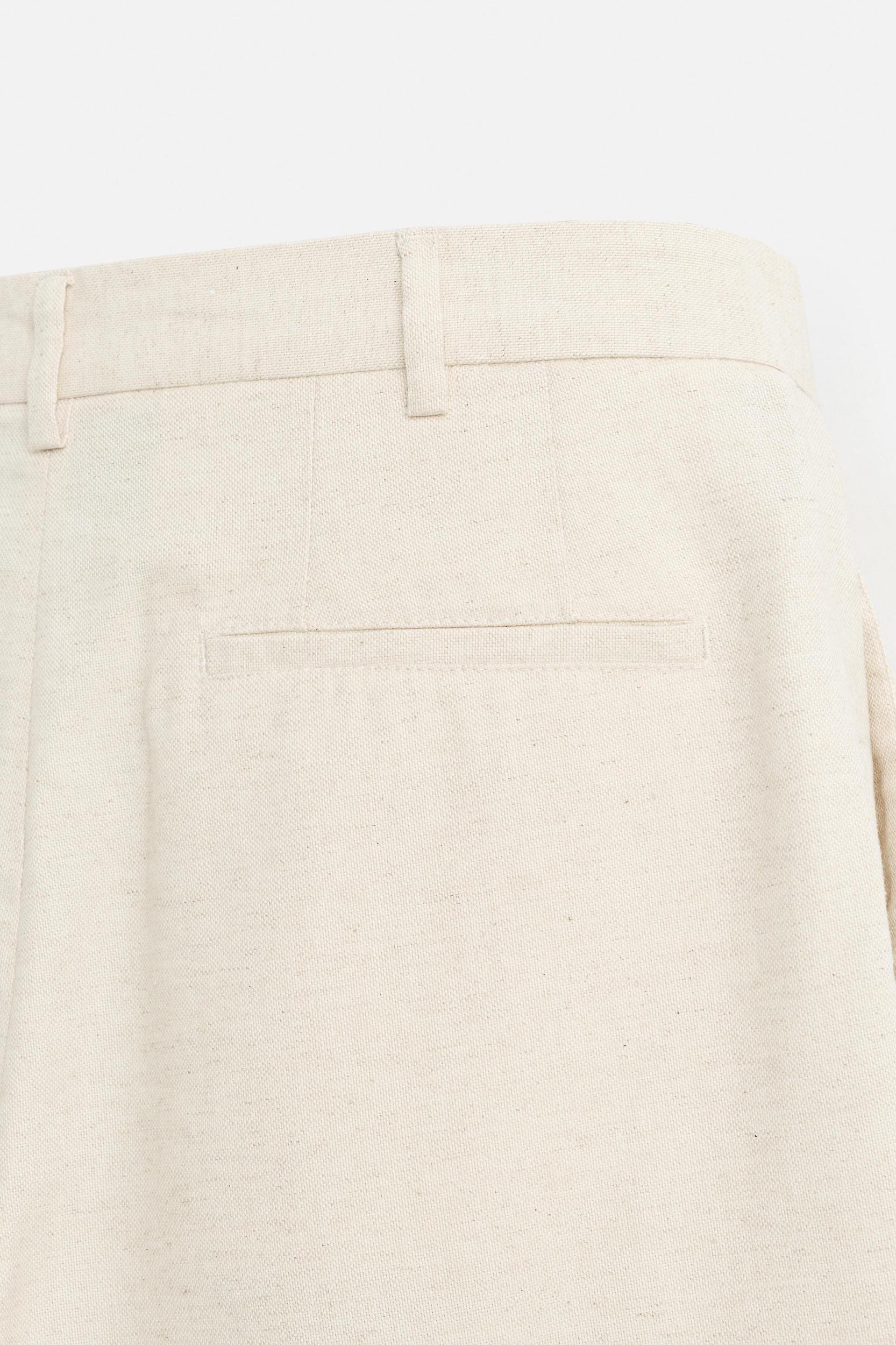COTTON - LINEN PLEATED PANTS Product Image