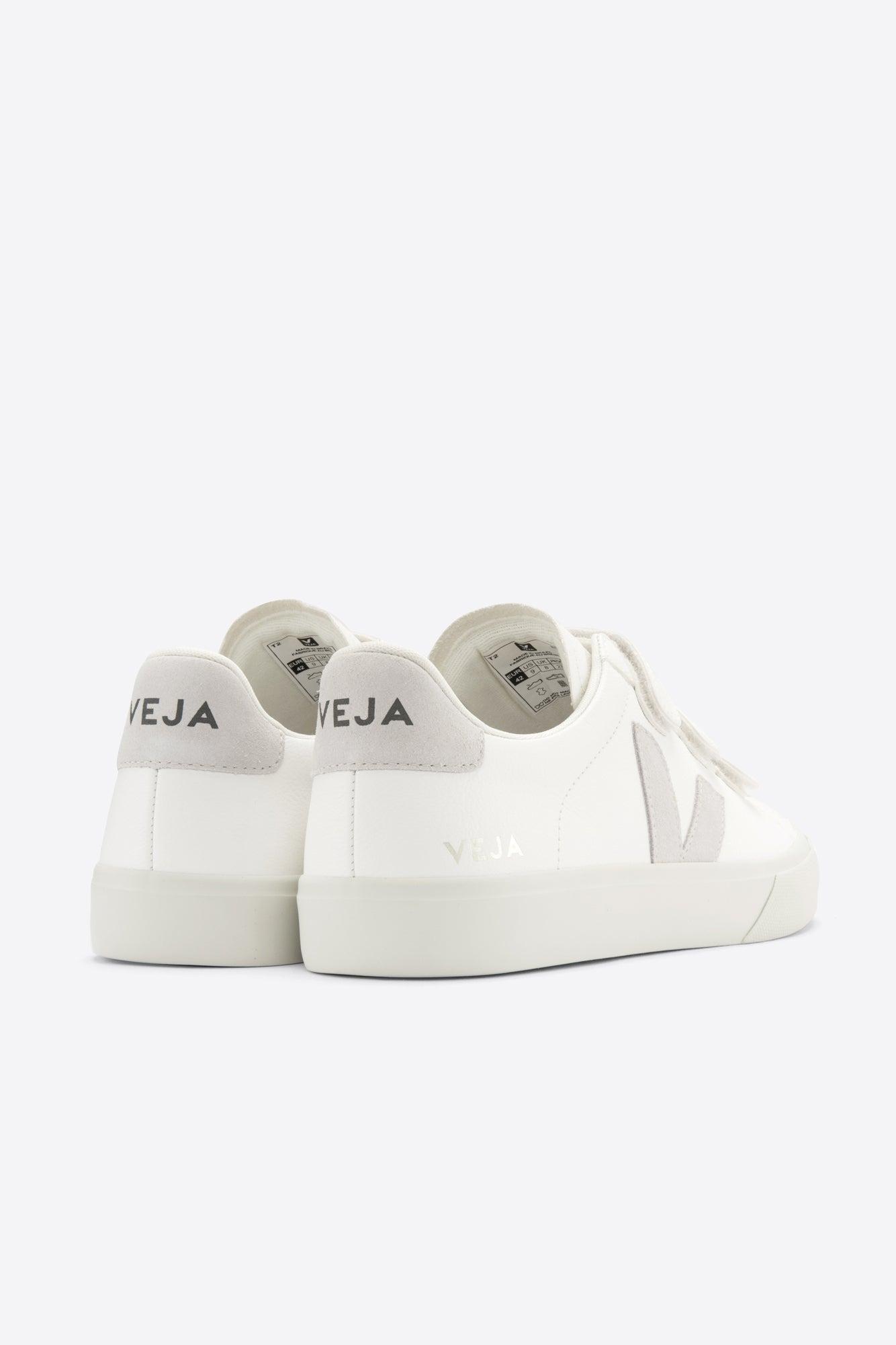 Veja Recife Sneaker - Extra White Natural Product Image