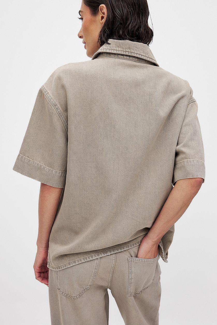 Short Sleeve Denim Shirt Product Image