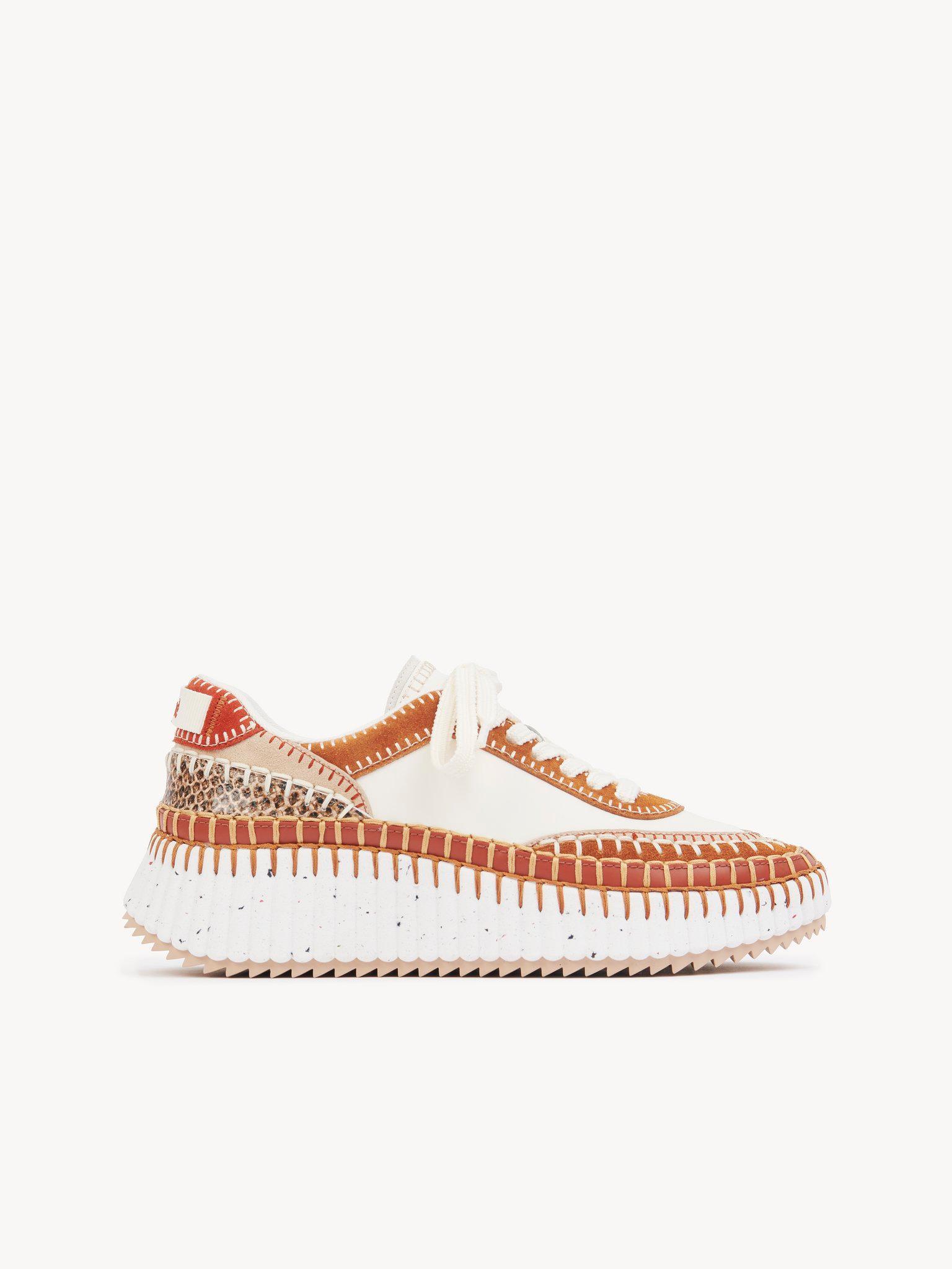 Nama sneaker Product Image