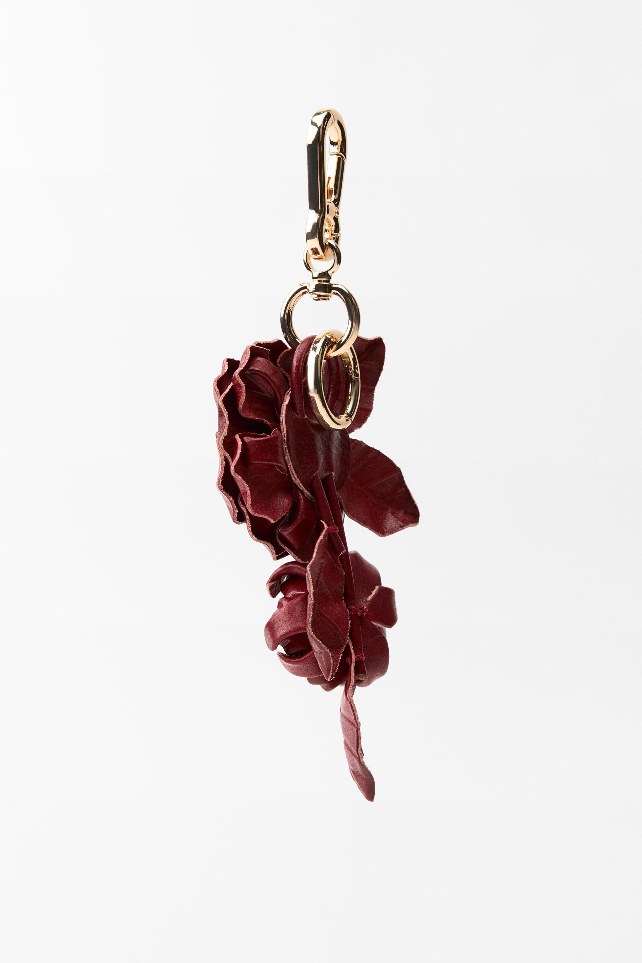 LEATHER FLOWER KEYCHAIN Product Image