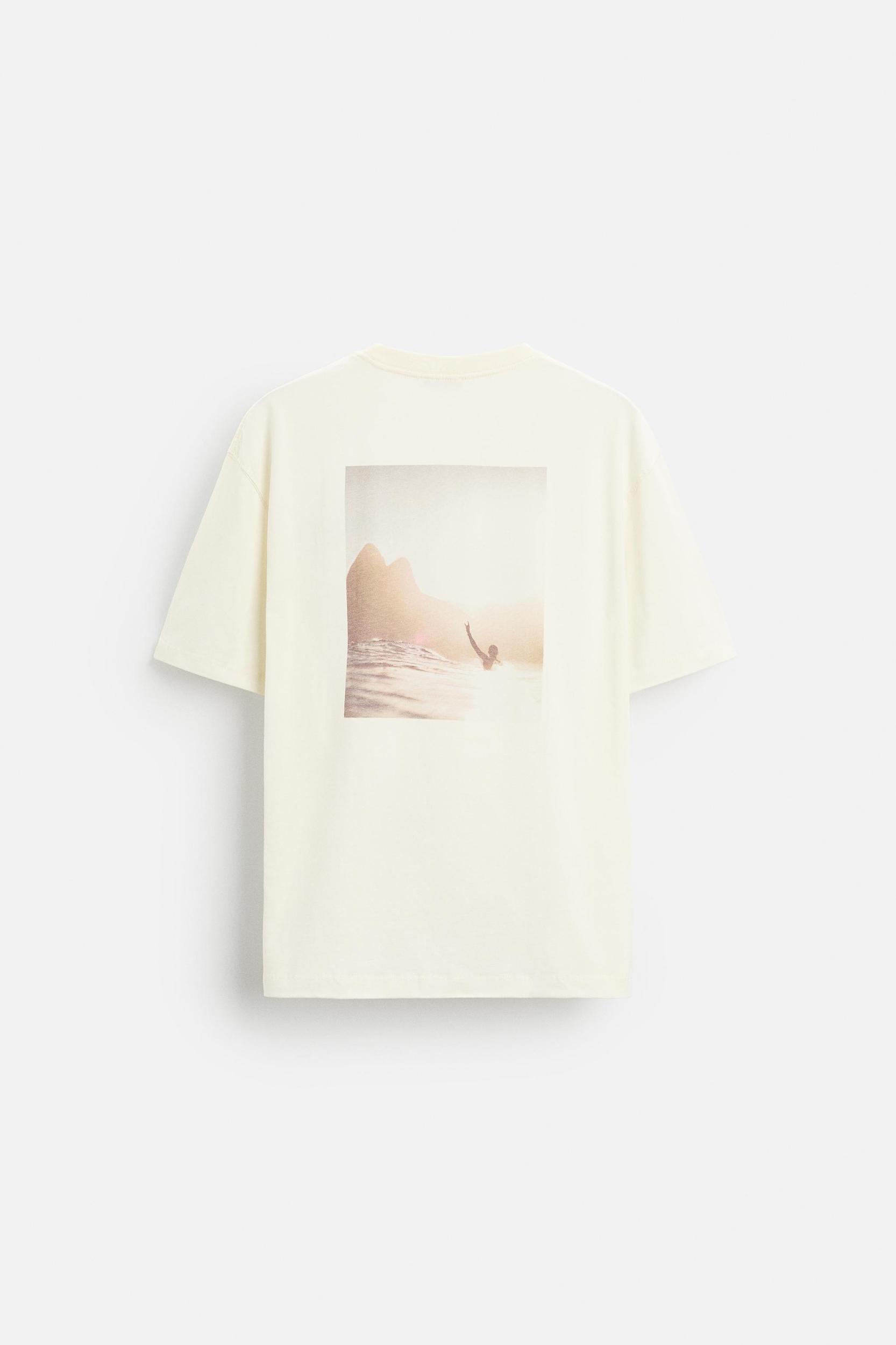 @RAFAEL MOURA PHOTO T-SHIRT Product Image