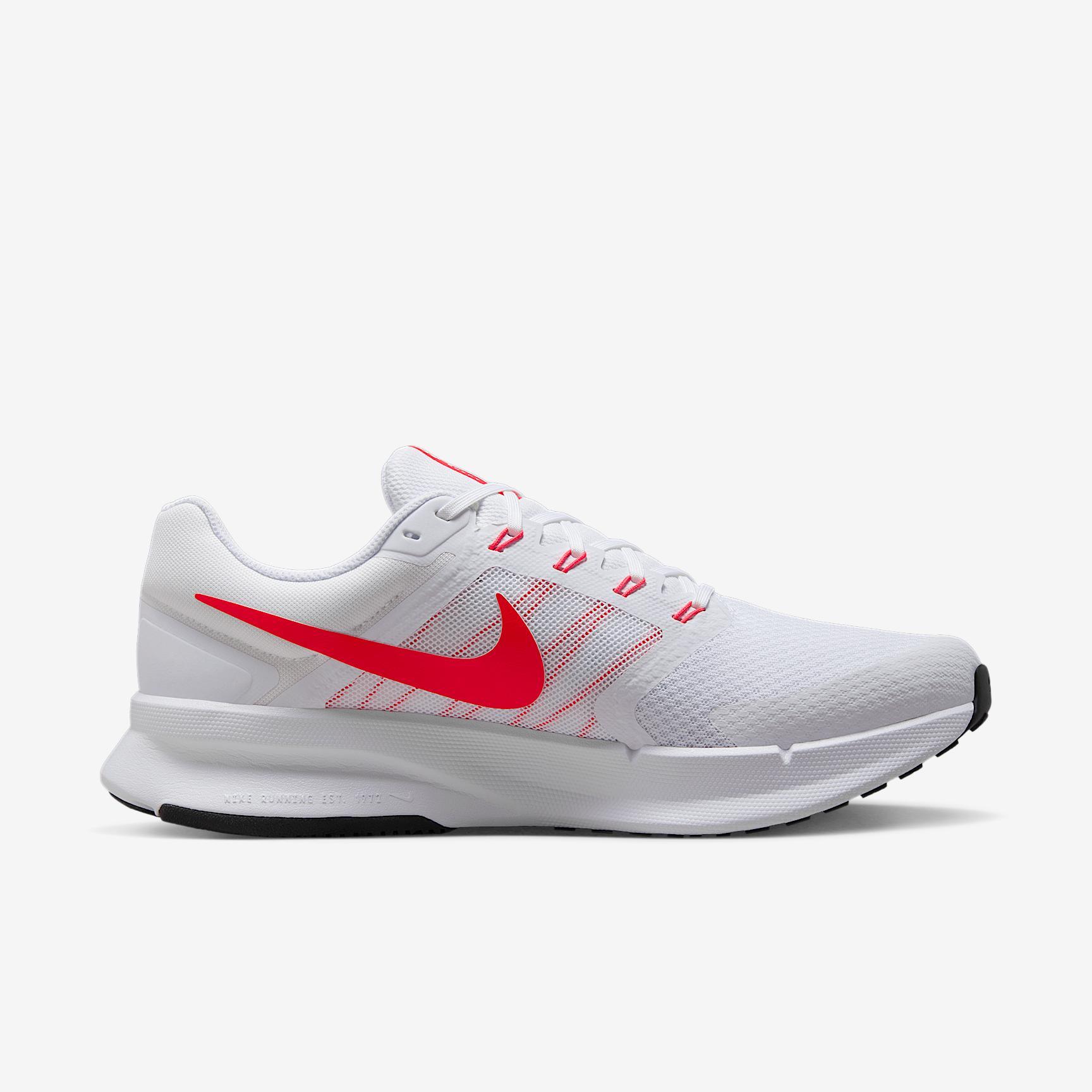 Nike Mens Run Swift 3 Road Running Shoes | DR2695-109 Product Image