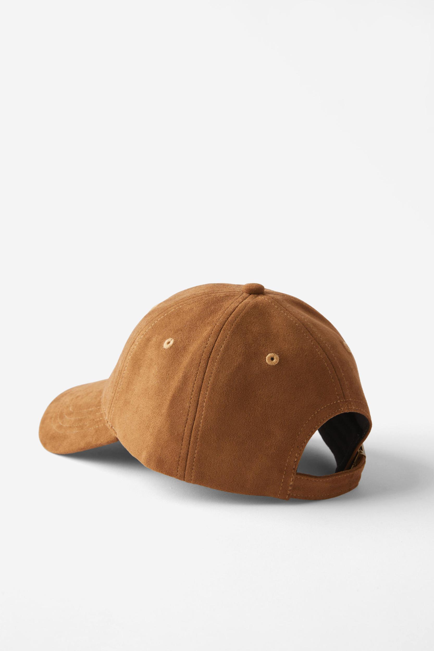 Classic Dad Cap Product Image