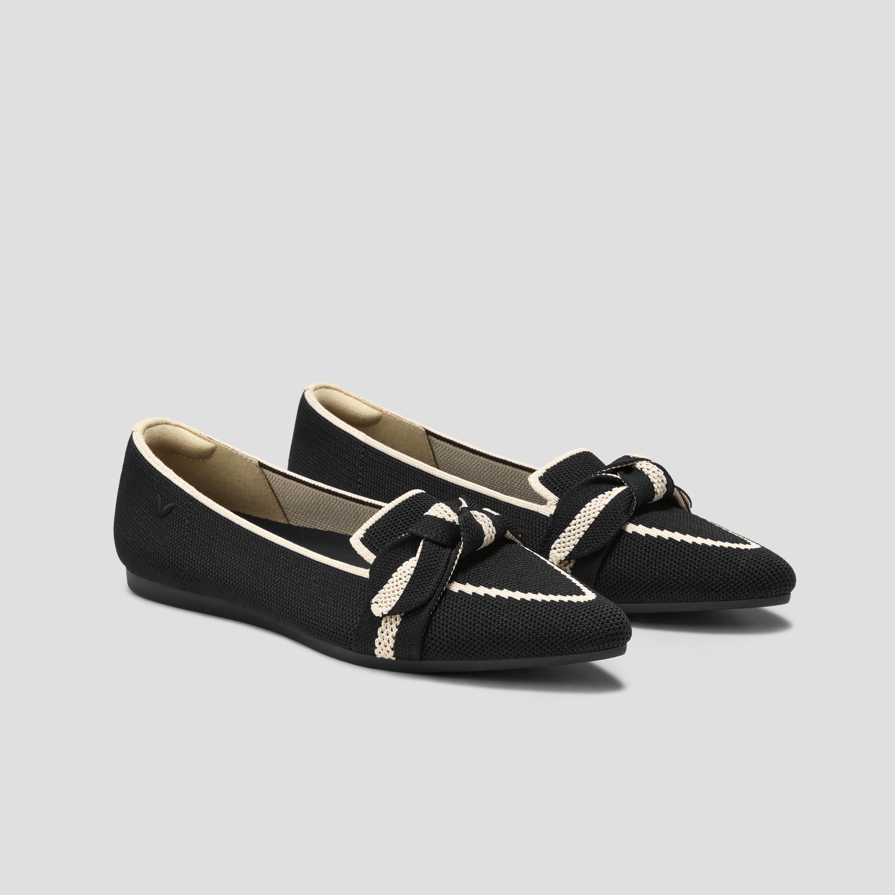 Pointed-Toe Bow Loafers (Michelle 2.0) Product Image