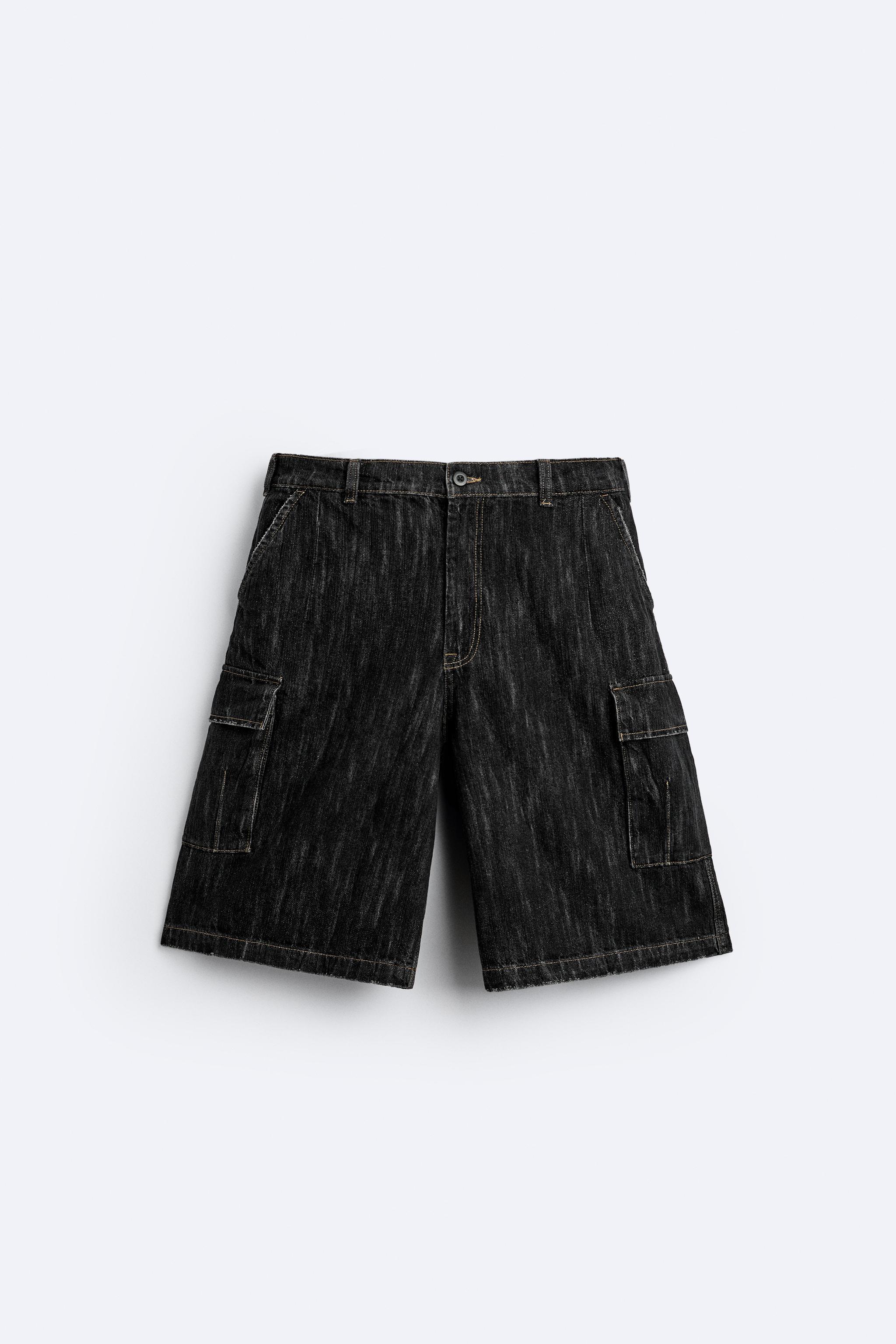 TEXTURED DENIM CARGO SHORTS Product Image