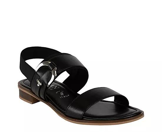 Italian Shoemakers Womens Zoella Flat Sandal Product Image