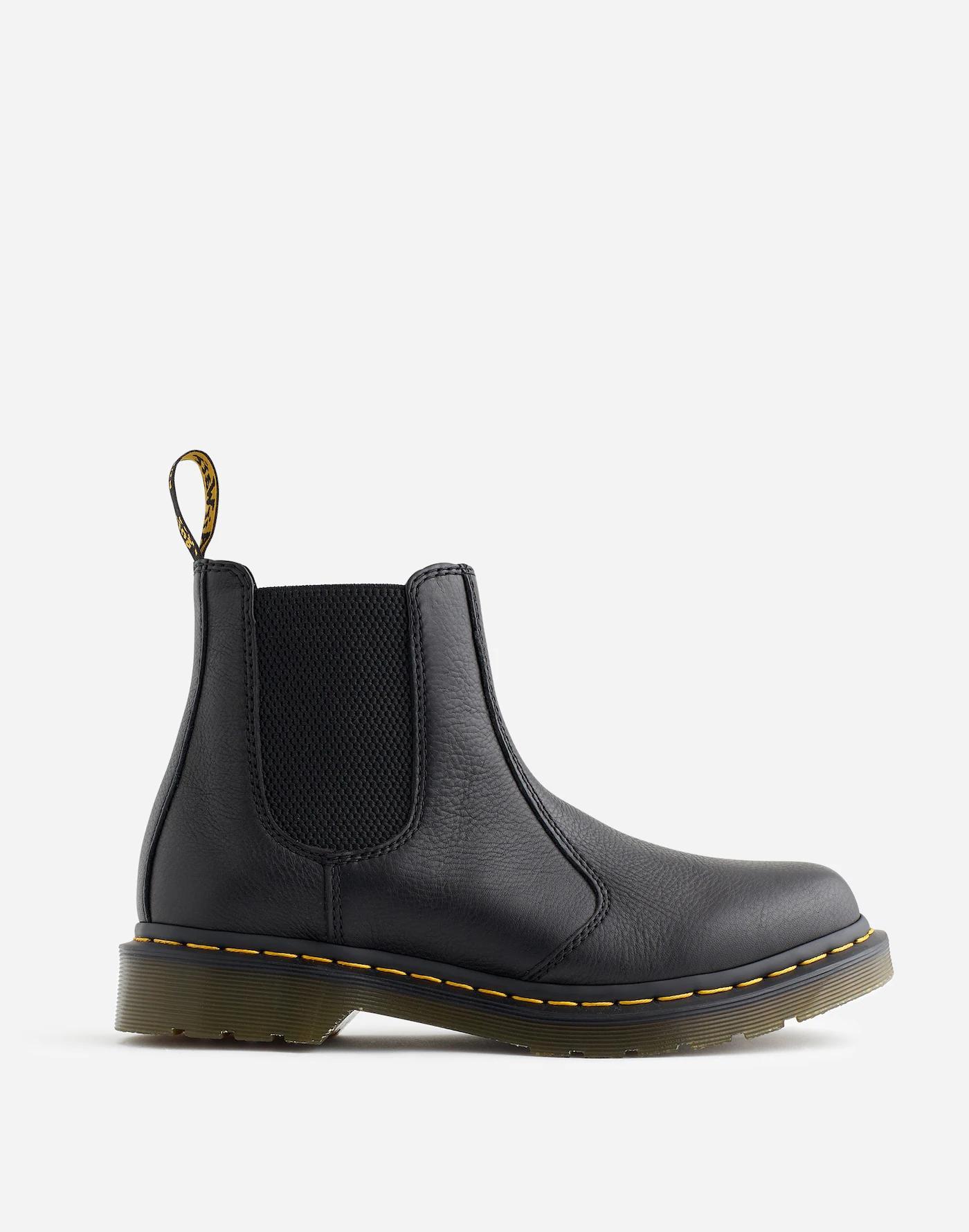 Dr. Martens® 2976 Chelsea Boots in Leather Product Image