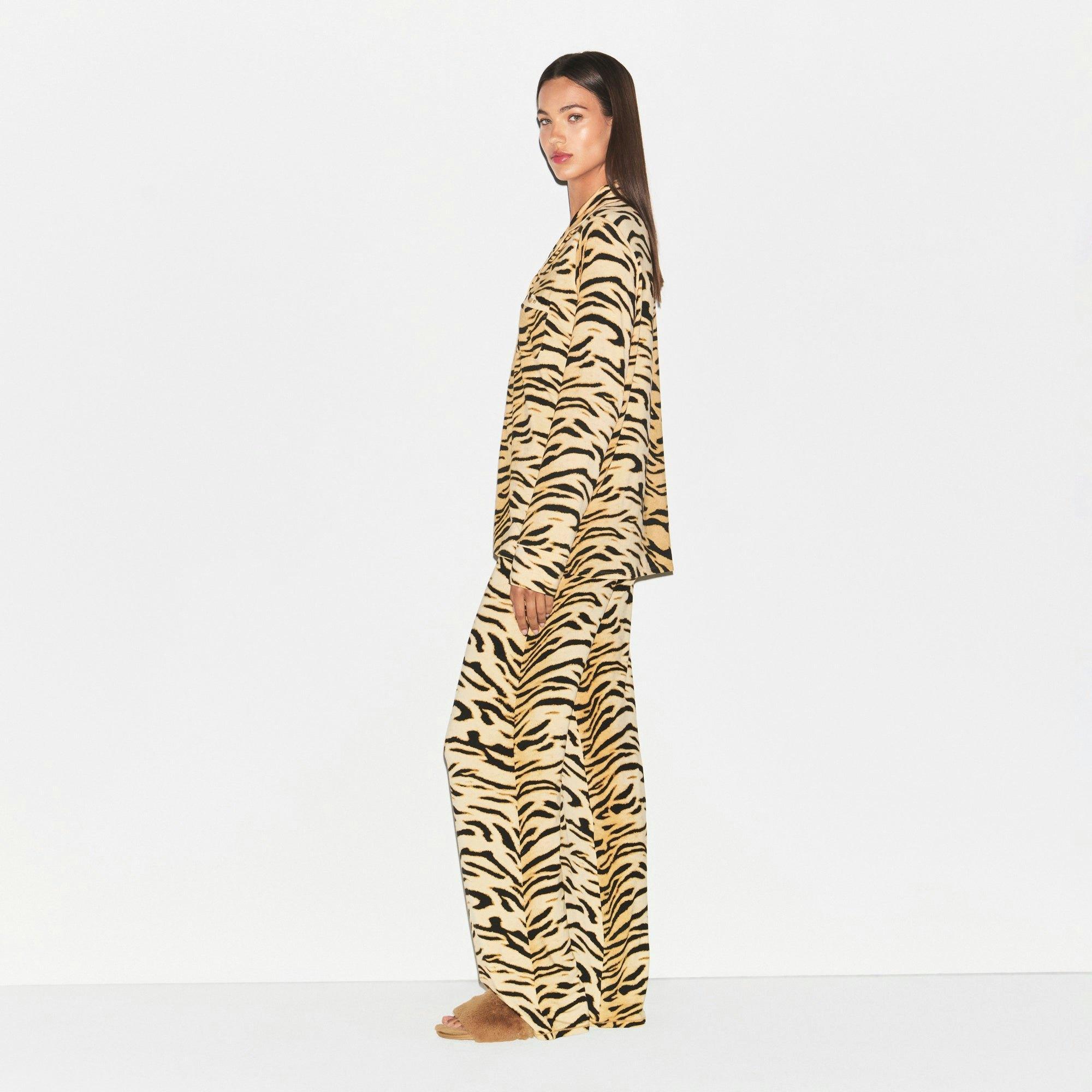 SKIMS SLEEP LONG SLEEVE BUTTON UP SET | BRONZE TIGER PRINT Product Image