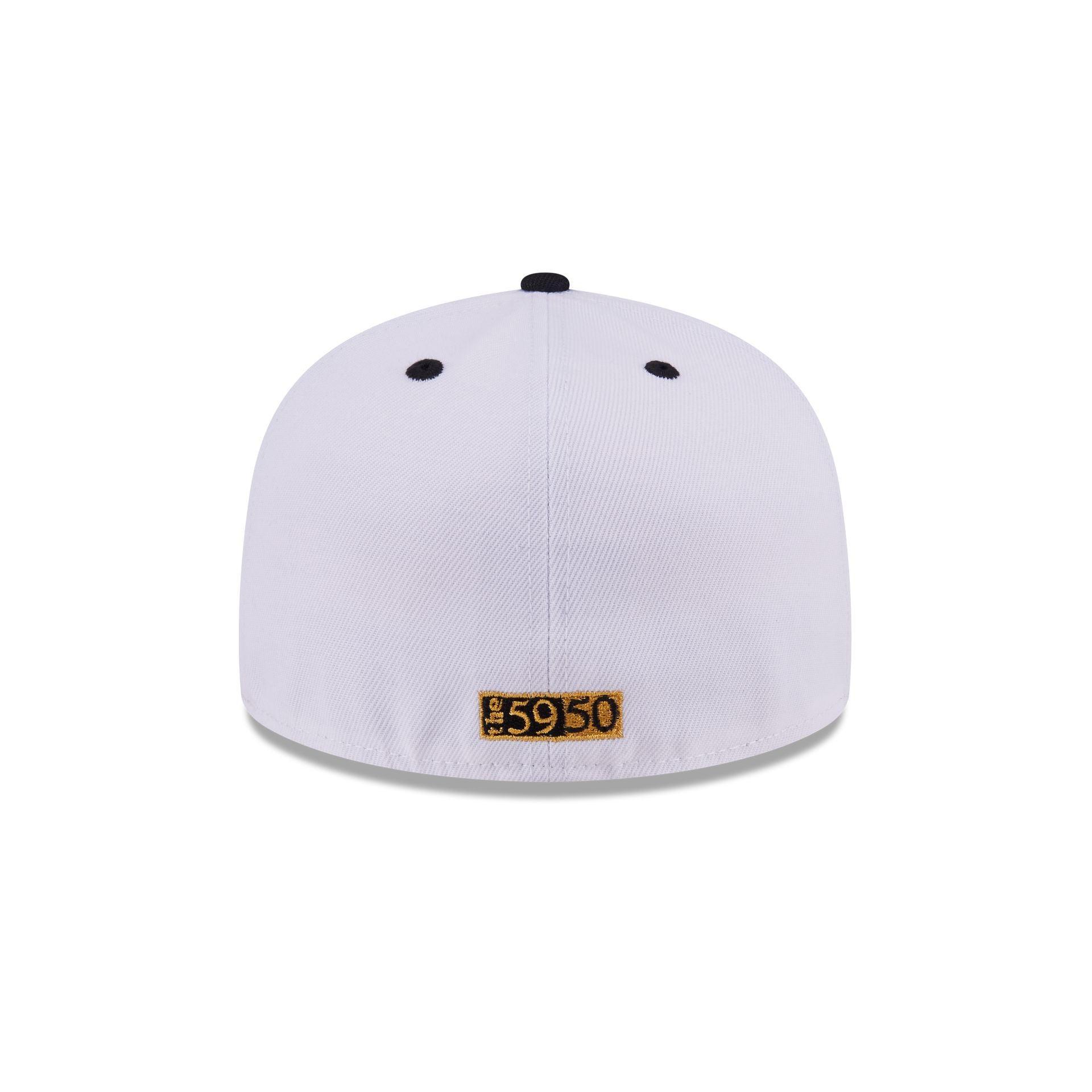 New Era Cap Signature Size 7 5/8 White 59FIFTY Fitted Hat Male Product Image