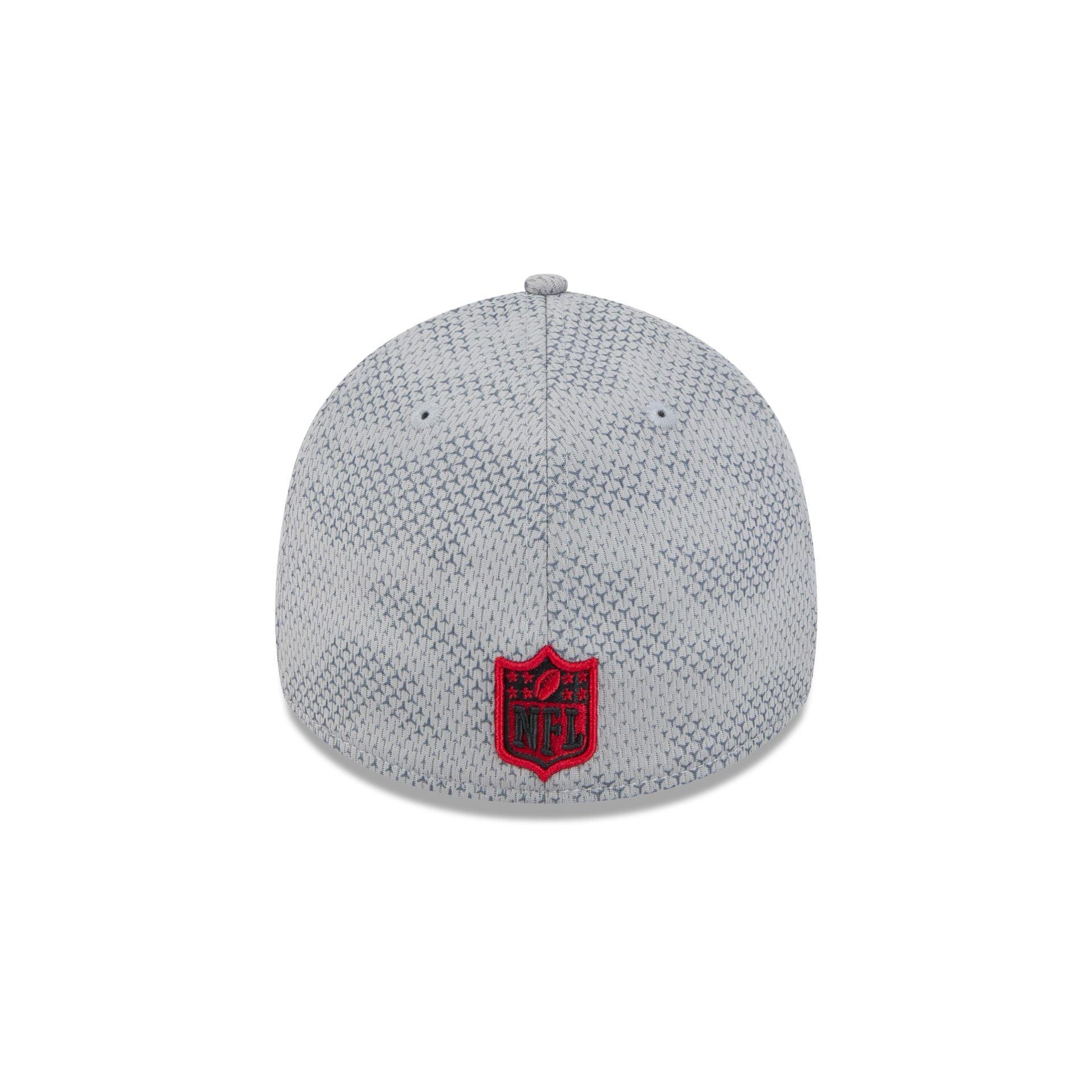 San Francisco 49ers 2024 Sideline Gray 39THIRTY Stretch Fit Hat Male Product Image
