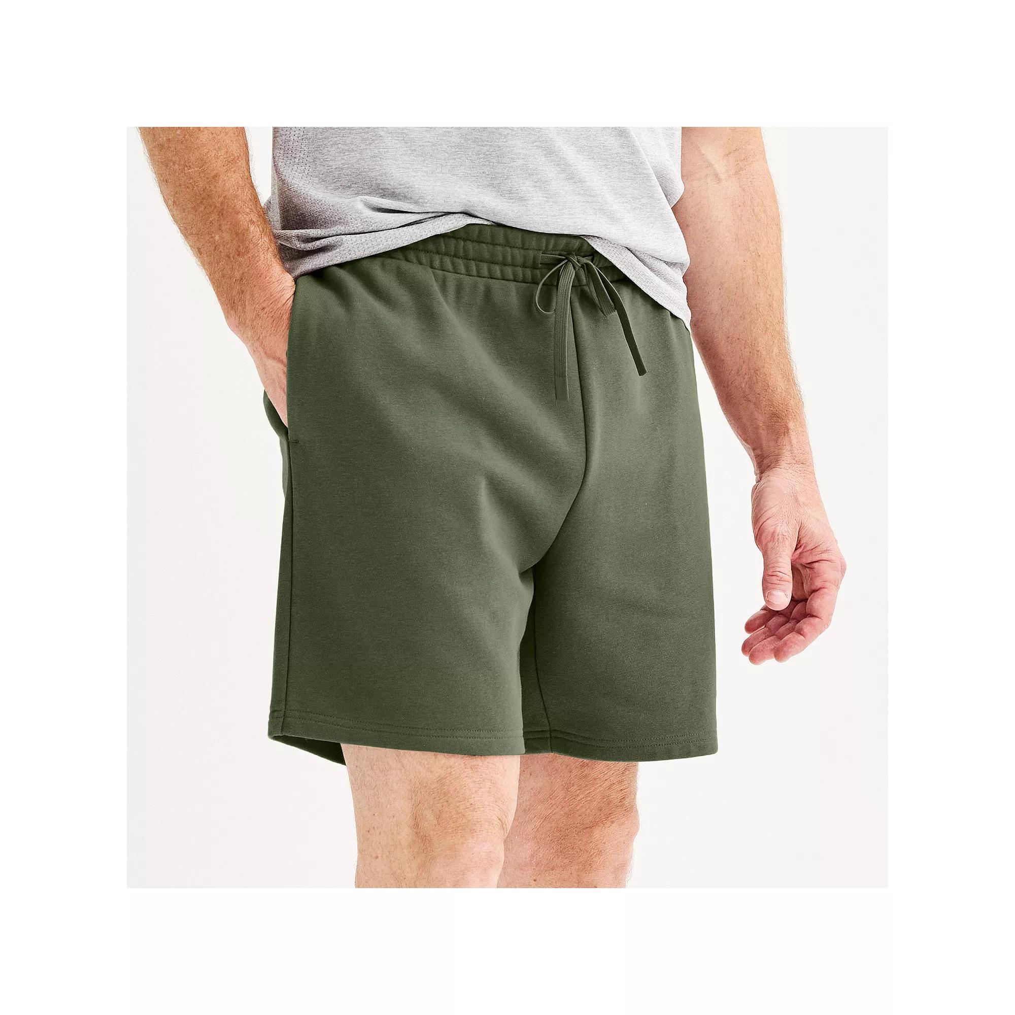 Men's Tek Gear® 7 in. Weekend Shorts,  Product Image