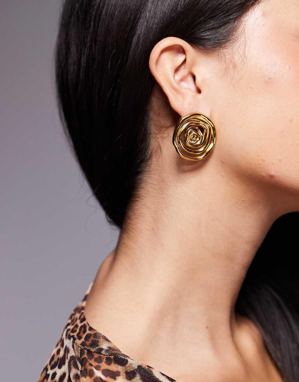 8 Other Reasons large round stud earrings in 18k gold plated Product Image