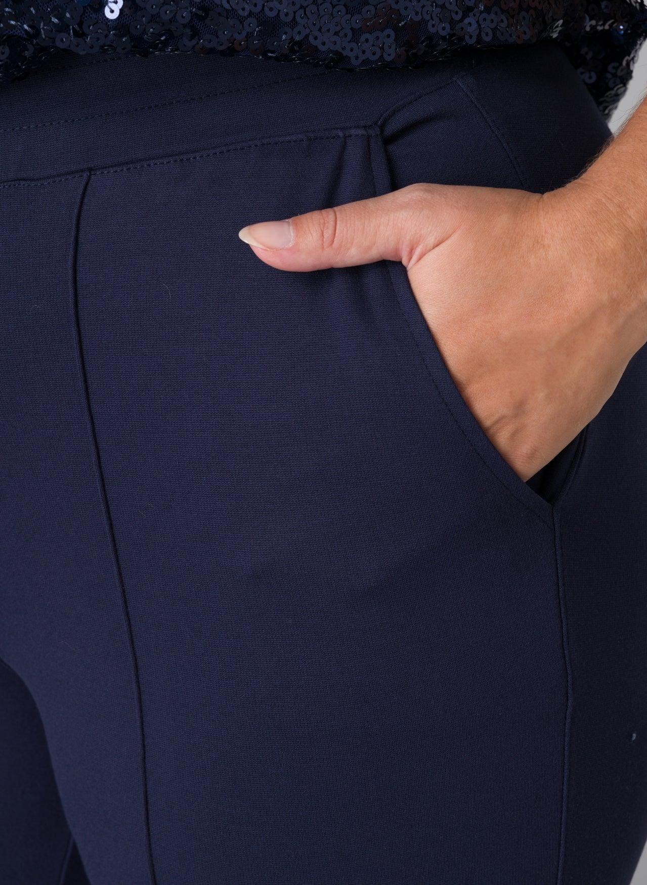 Yesta Jille Essential Pant Product Image