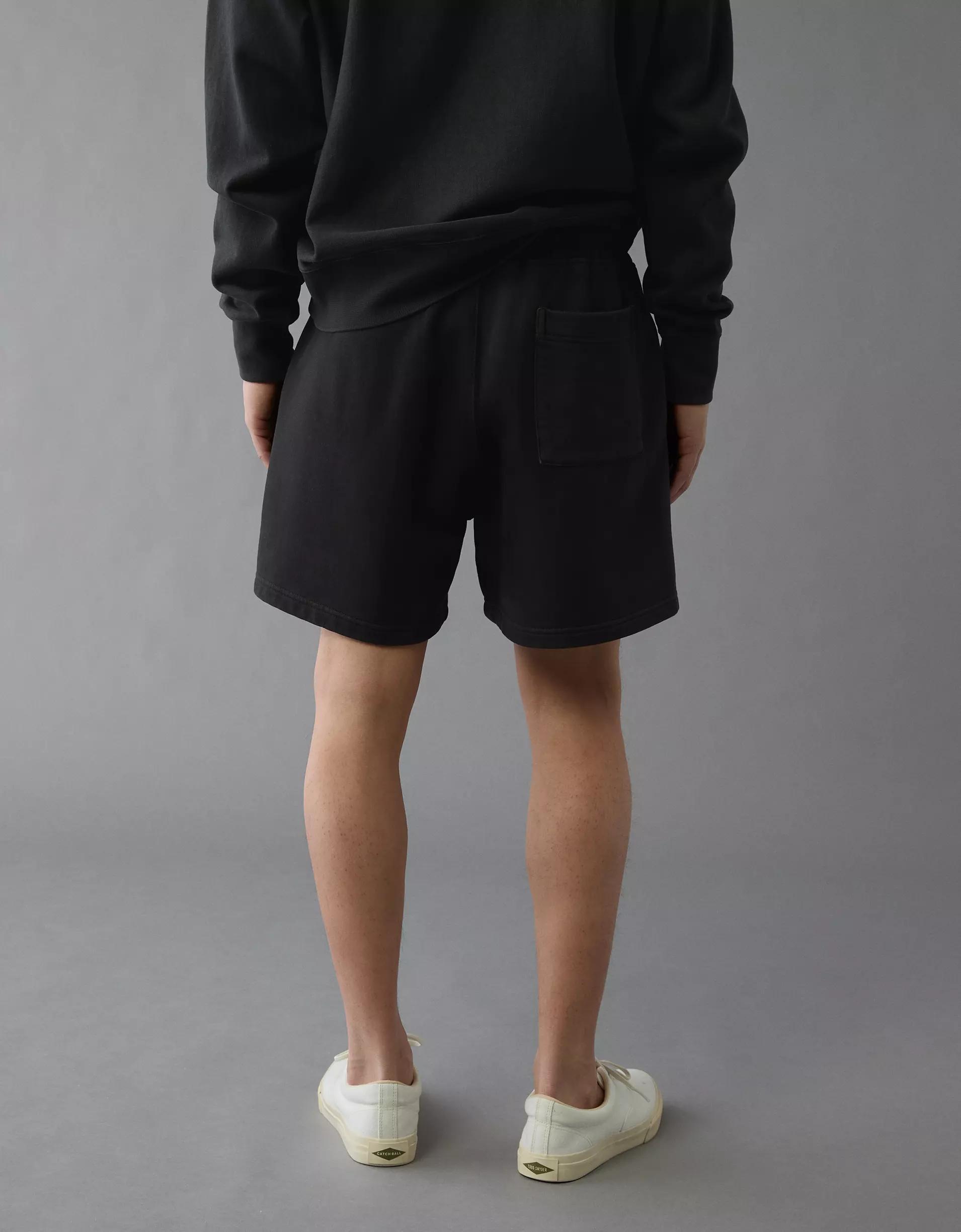 AE 6" Laidback Luxe Heavyweight Jogger Short Product Image
