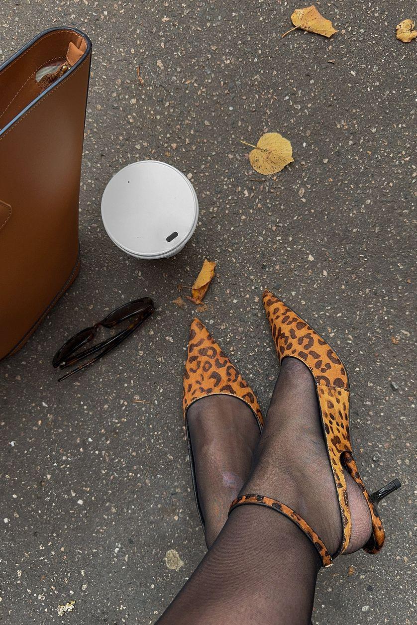 Leather Pointy Ankle Strap Pumps Product Image