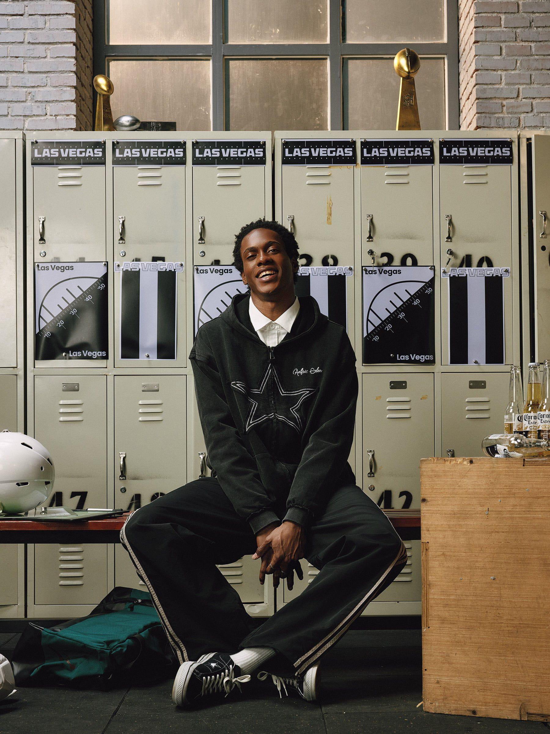 Aelfric Eden Oversized Star Zip Up Hoodie Product Image