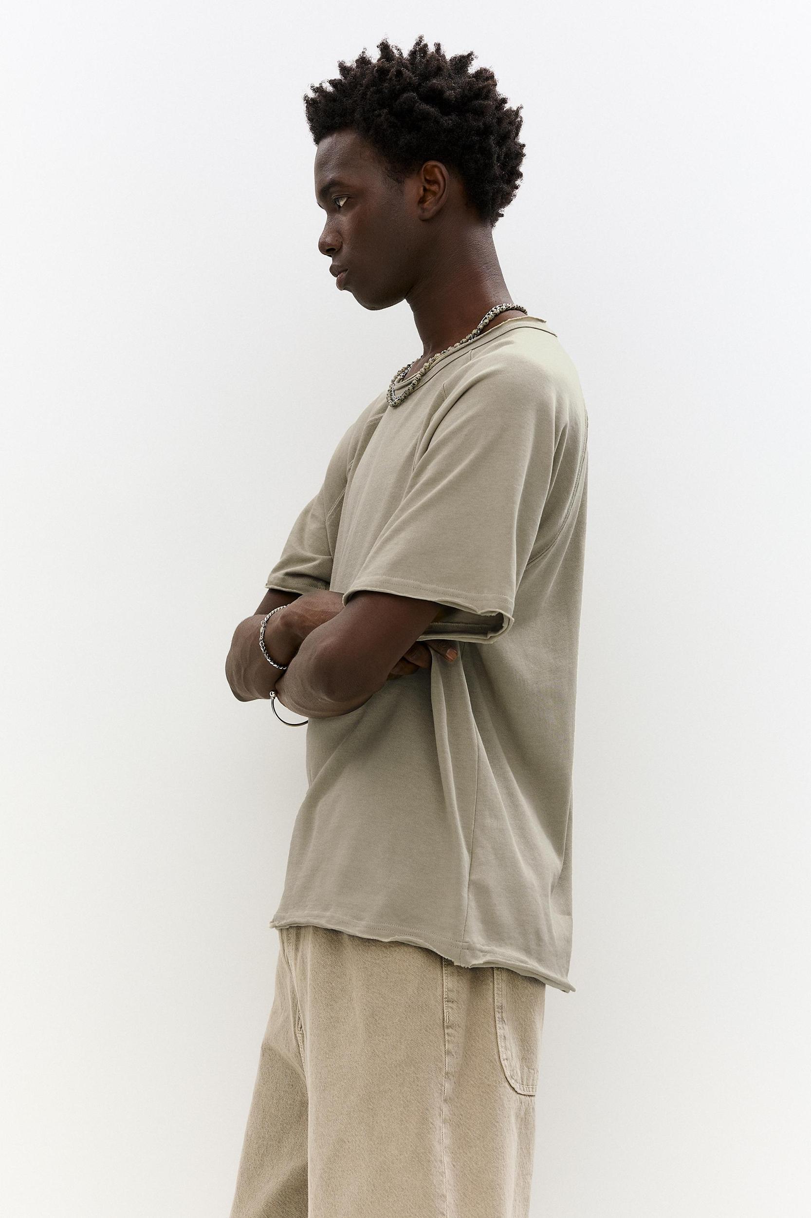 Short sleeve T-shirt with piping Product Image