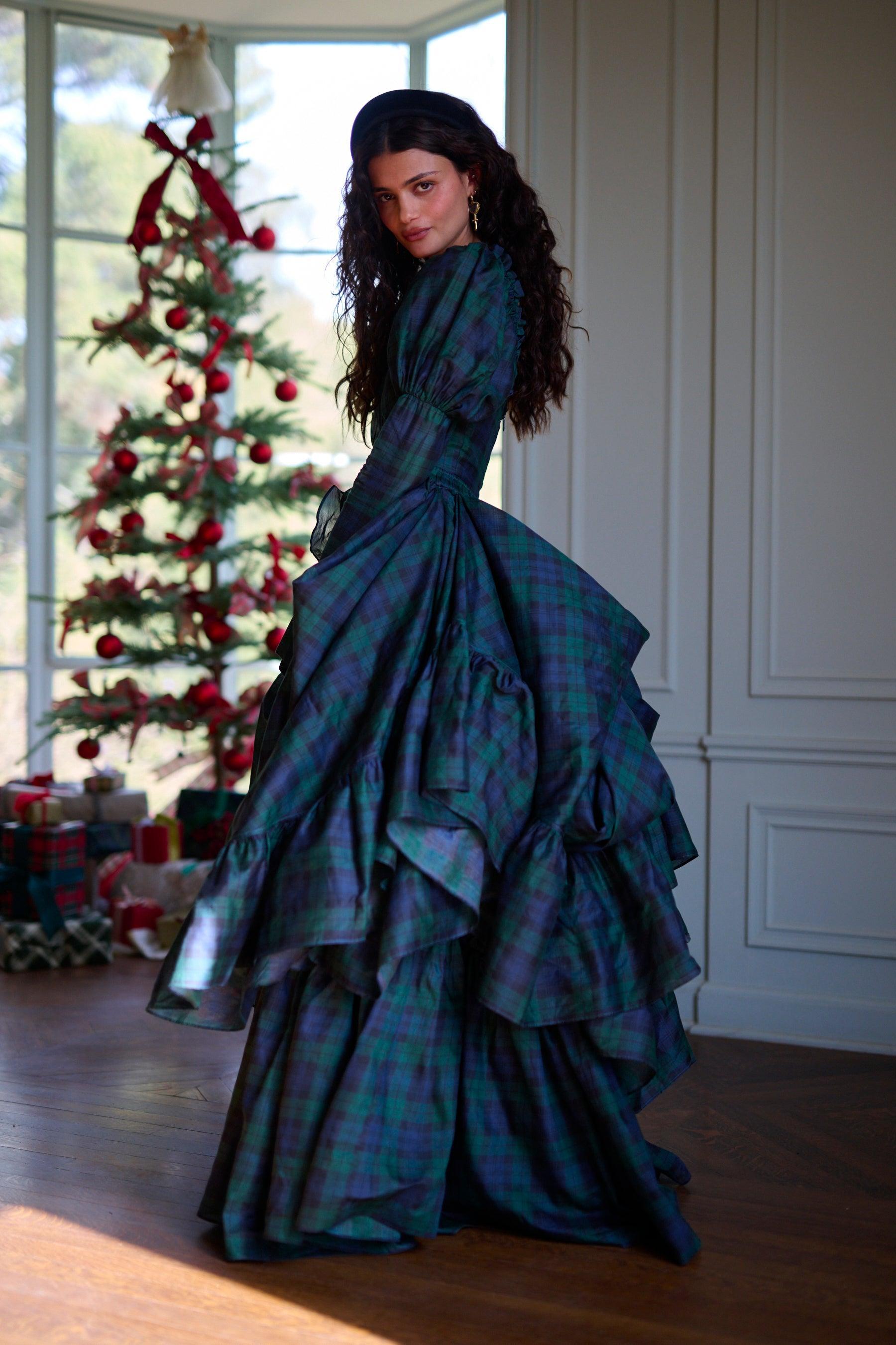 The Scotland Plaid Duchess Tournure Product Image