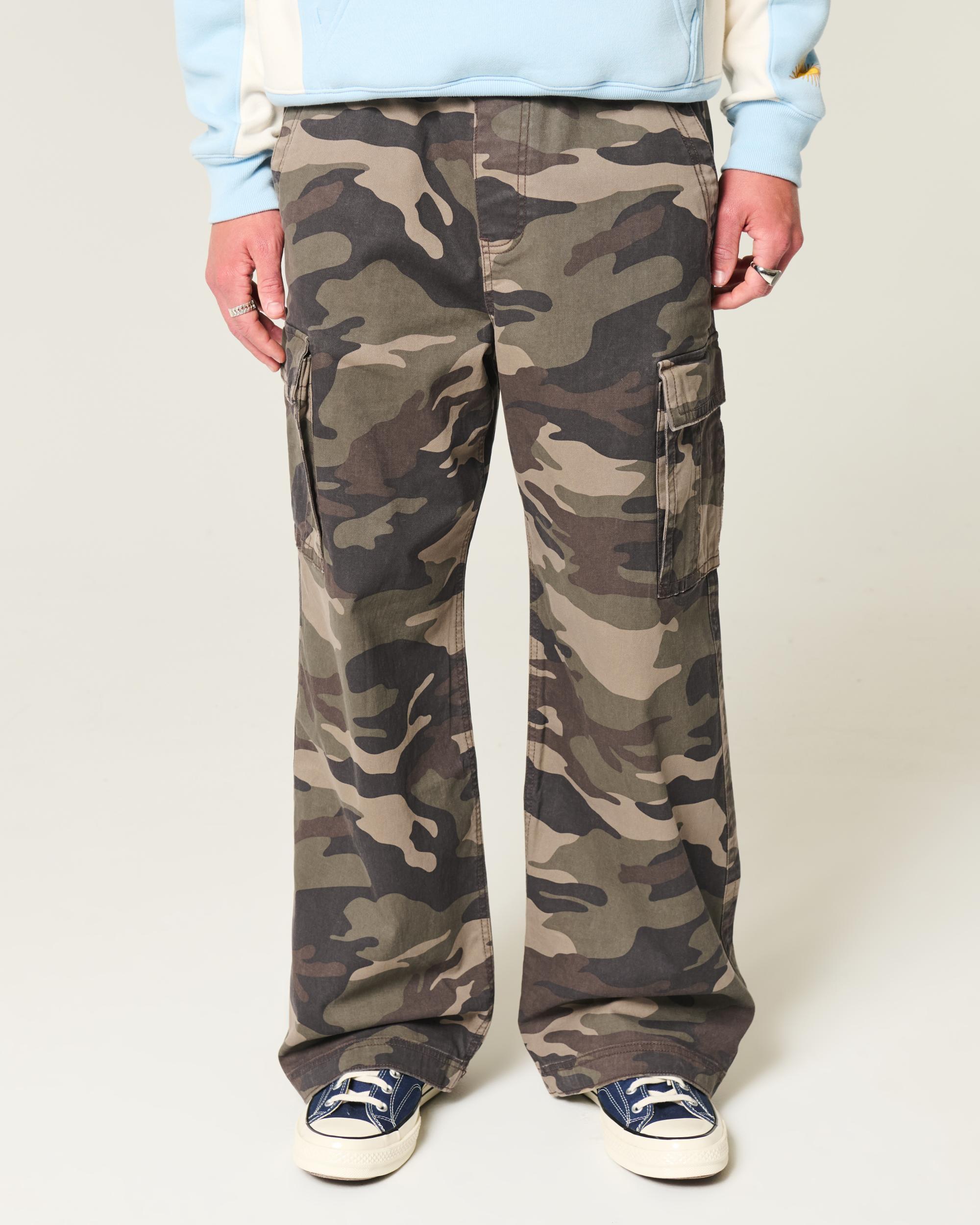 Camo Super Baggy Pull-On Cargo Pants Product Image