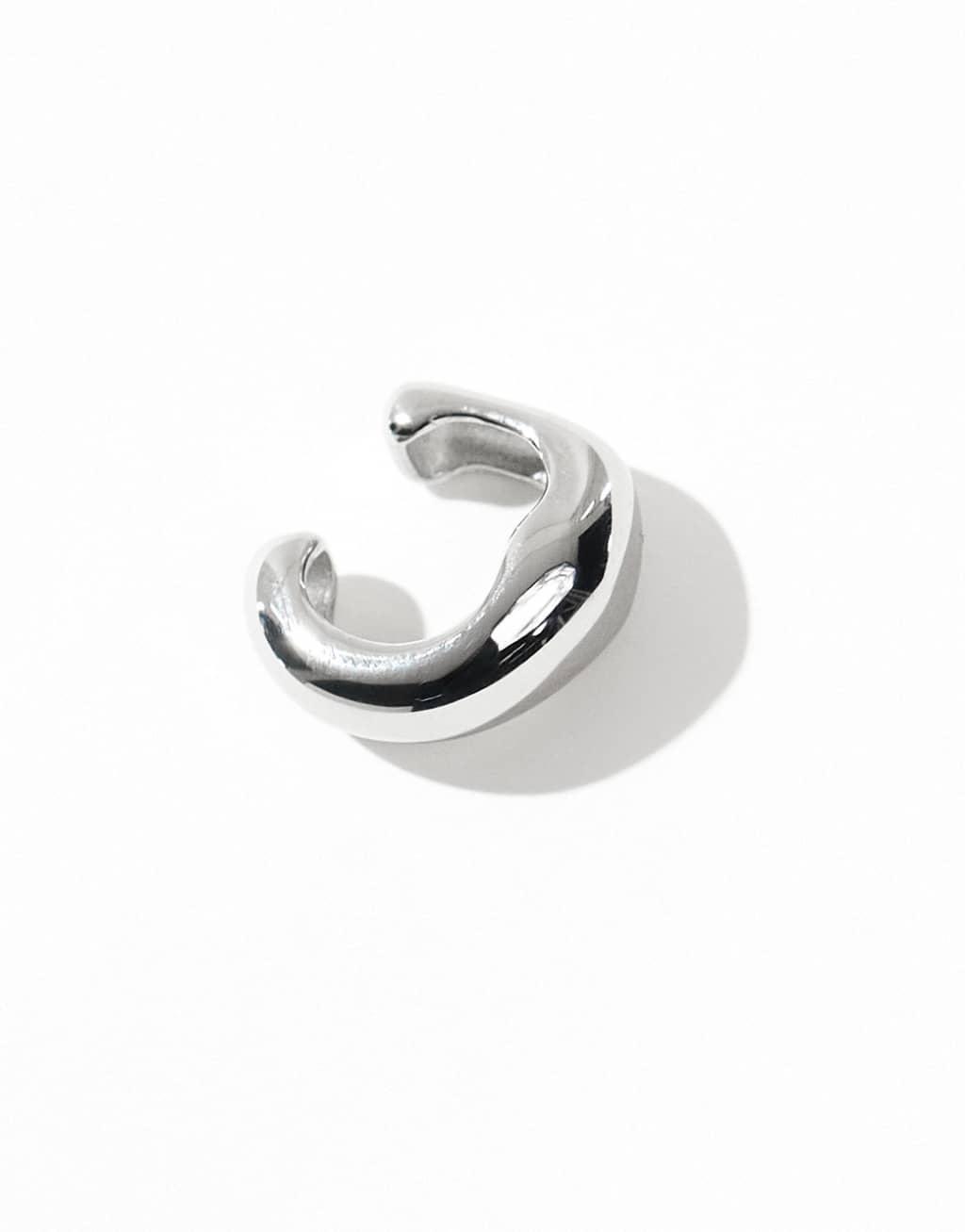 Petit Moments thin ear cuff in silver Product Image